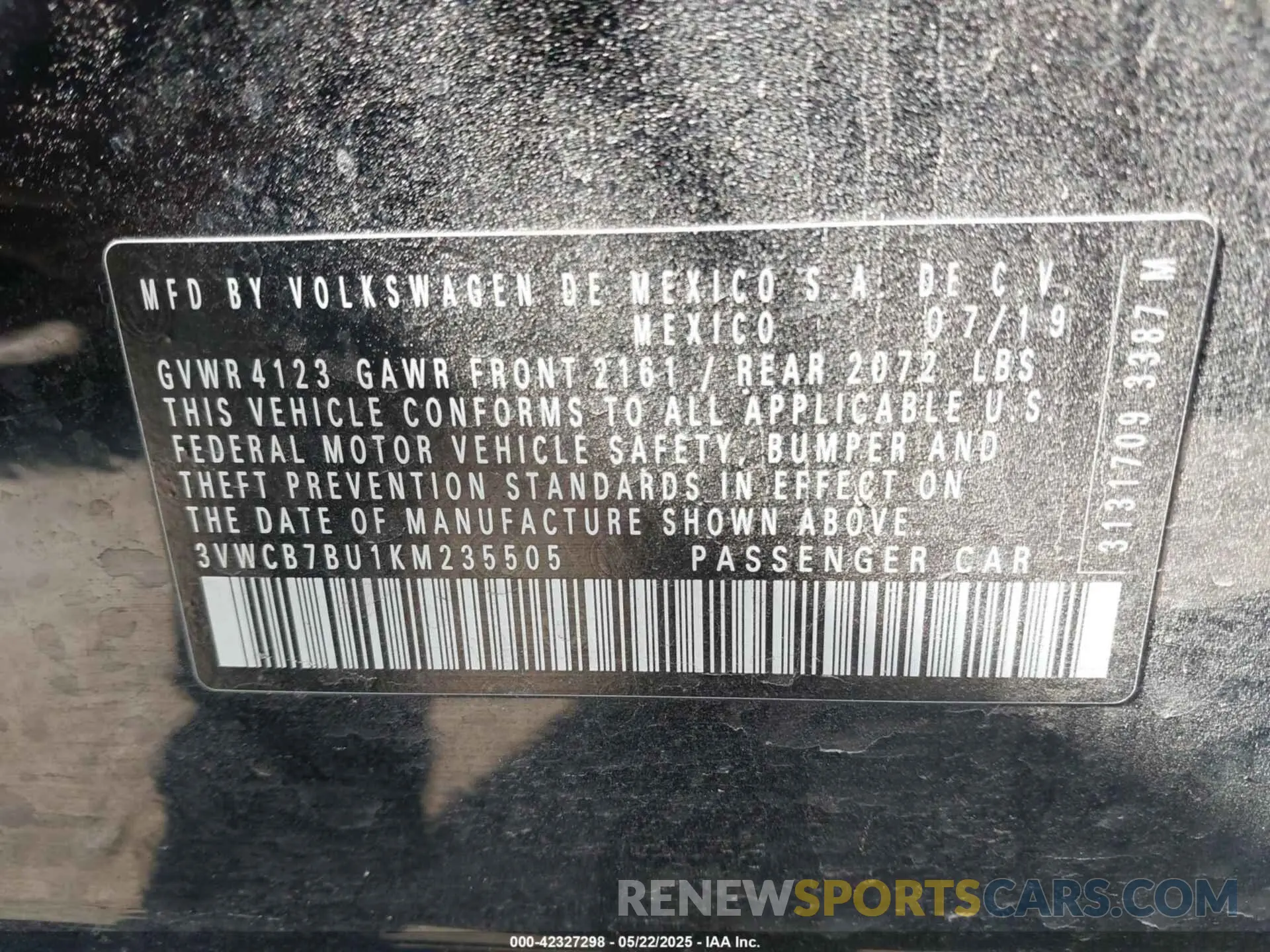 9 Photograph of a damaged car 3VWCB7BU1KM235505 VOLKSWAGEN JETTA 2019