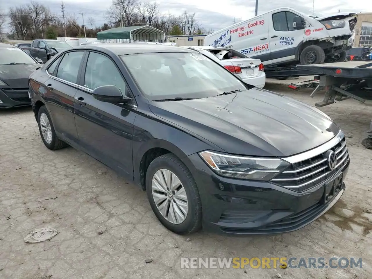 4 Photograph of a damaged car 3VWCB7BU1KM236864 VOLKSWAGEN JETTA 2019