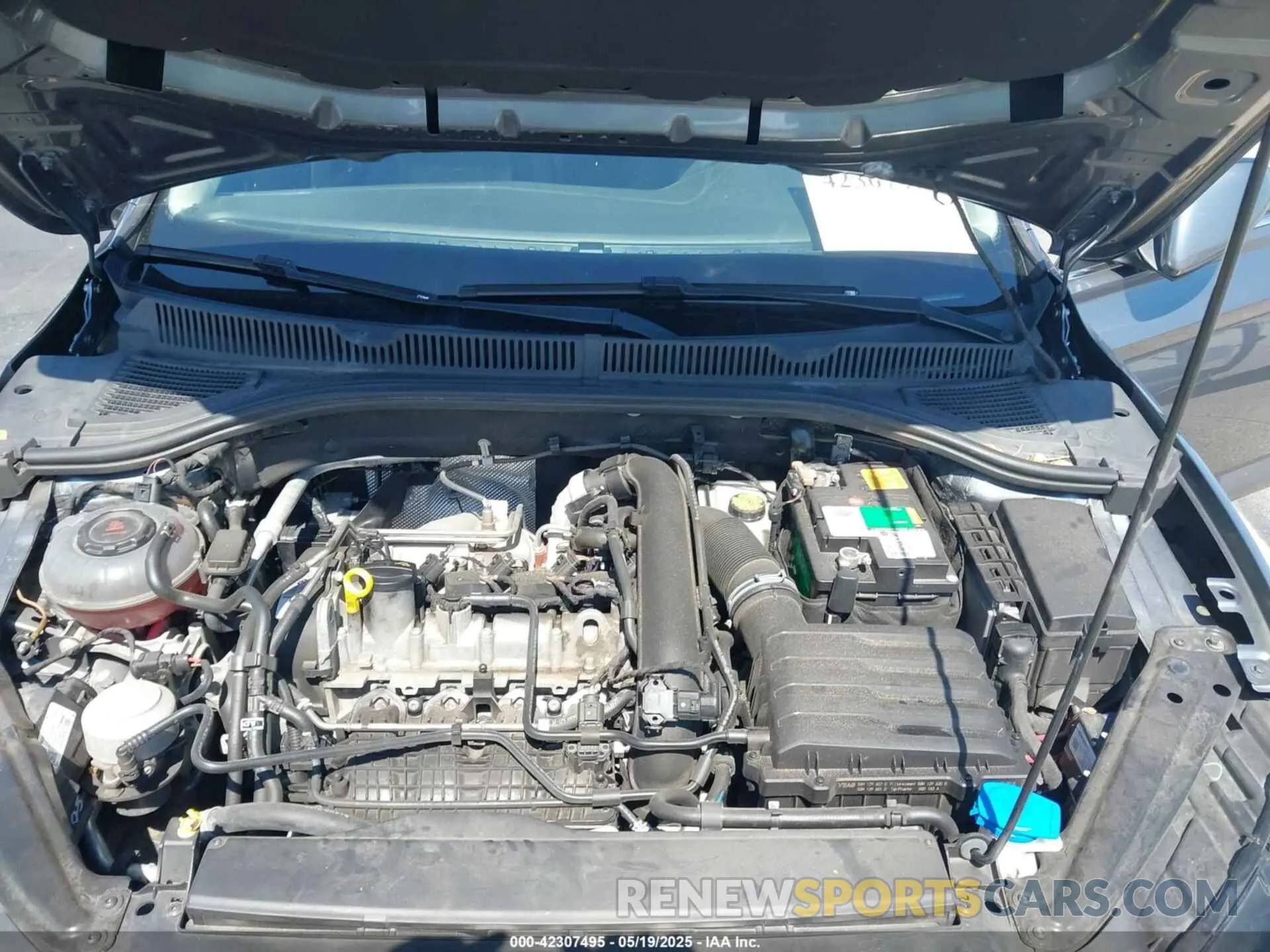 10 Photograph of a damaged car 3VWCB7BU2KM126146 VOLKSWAGEN JETTA 2019