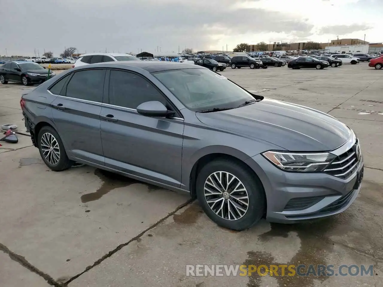 4 Photograph of a damaged car 3VWCB7BU2KM252913 VOLKSWAGEN JETTA 2019