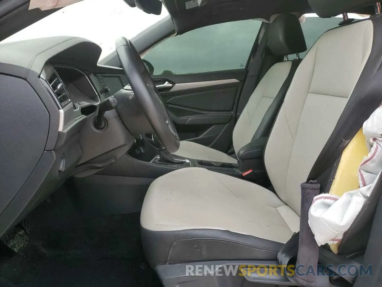 7 Photograph of a damaged car 3VWCB7BU3KM200710 VOLKSWAGEN JETTA 2019