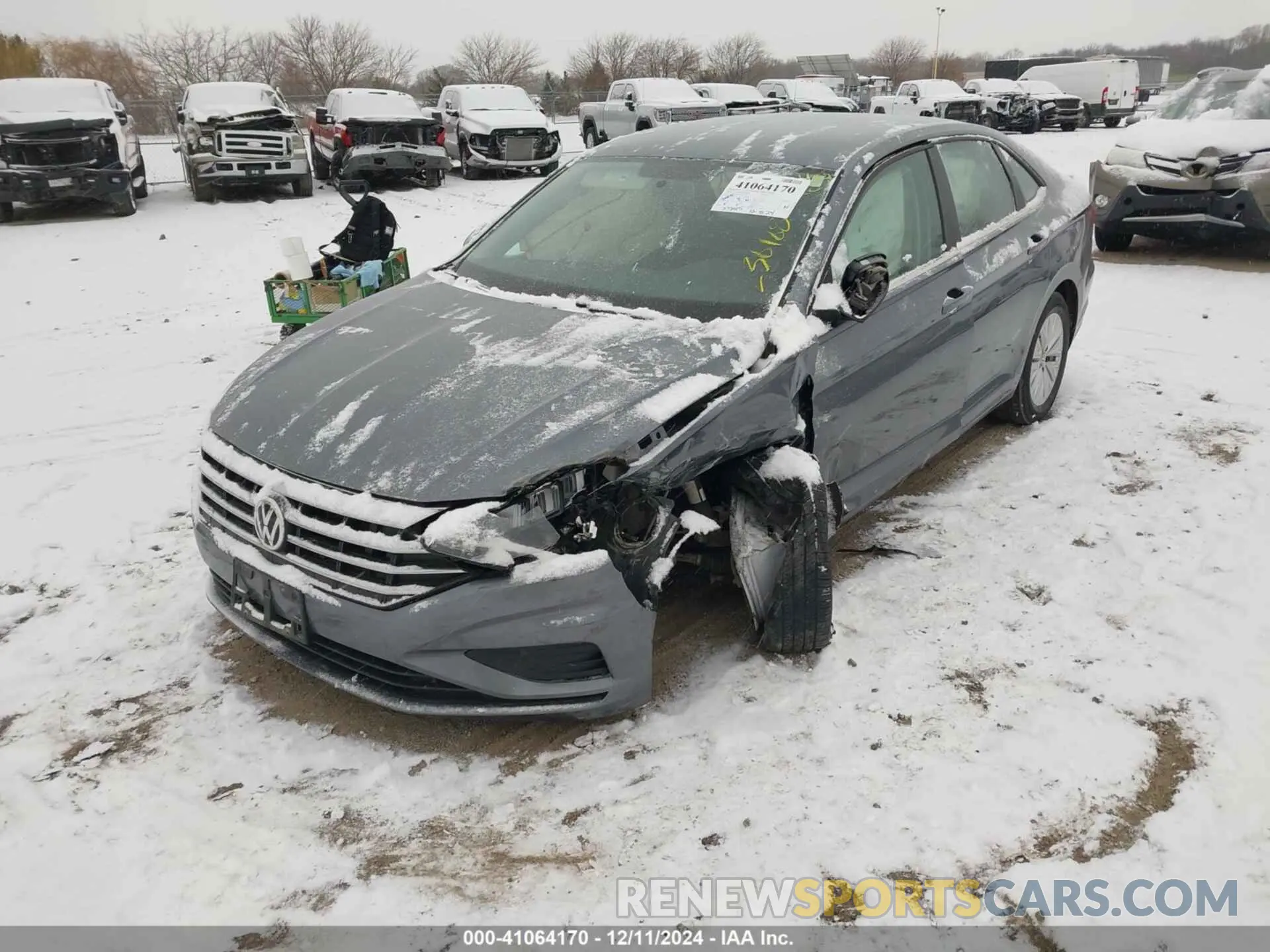 2 Photograph of a damaged car 3VWCB7BU3KM236168 VOLKSWAGEN JETTA 2019
