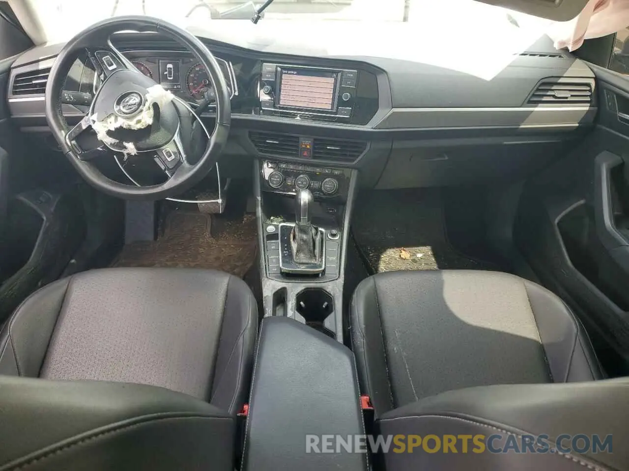 8 Photograph of a damaged car 3VWCB7BU3KM241693 VOLKSWAGEN JETTA 2019