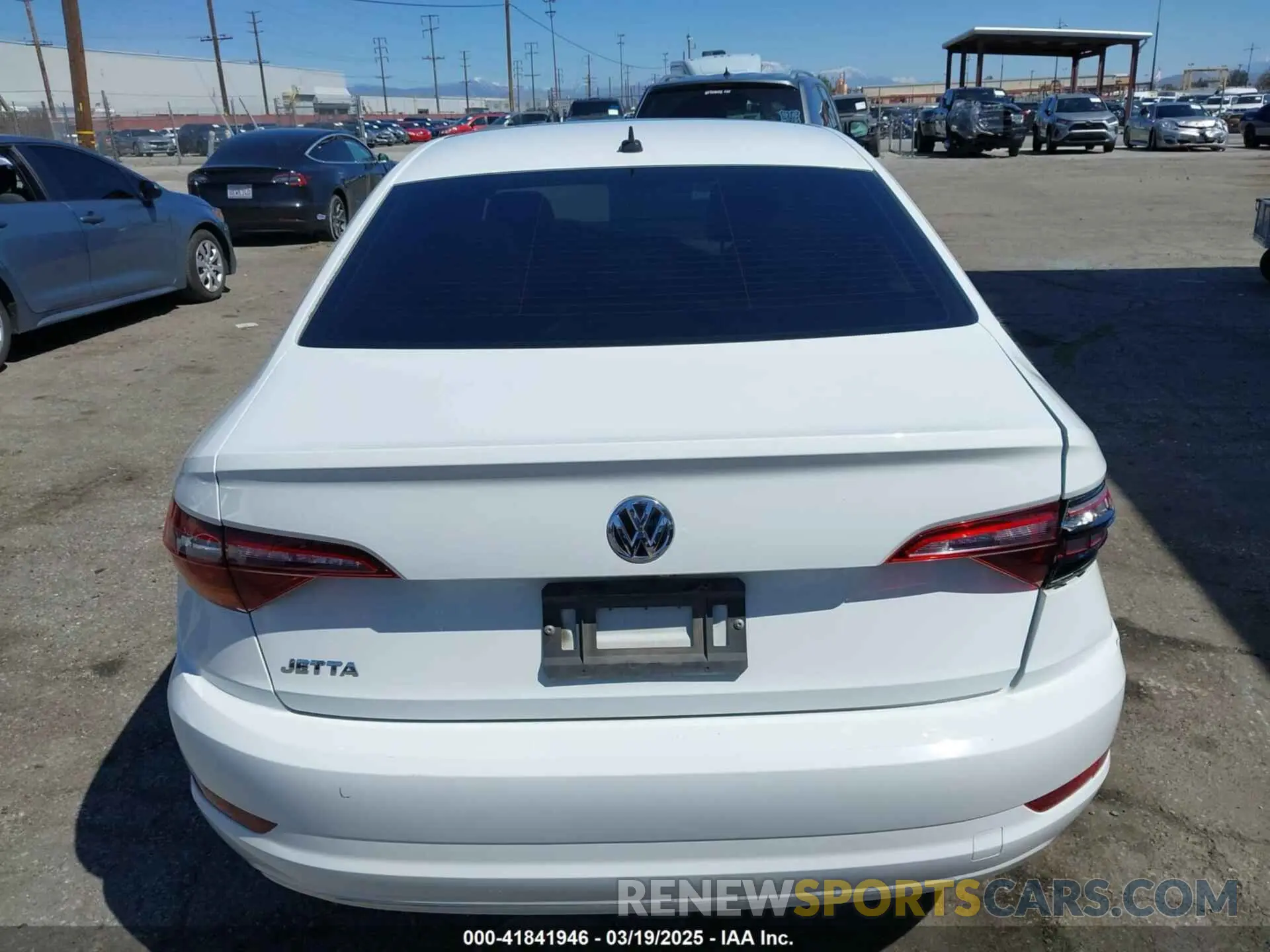 15 Photograph of a damaged car 3VWCB7BU4KM164316 VOLKSWAGEN JETTA 2019