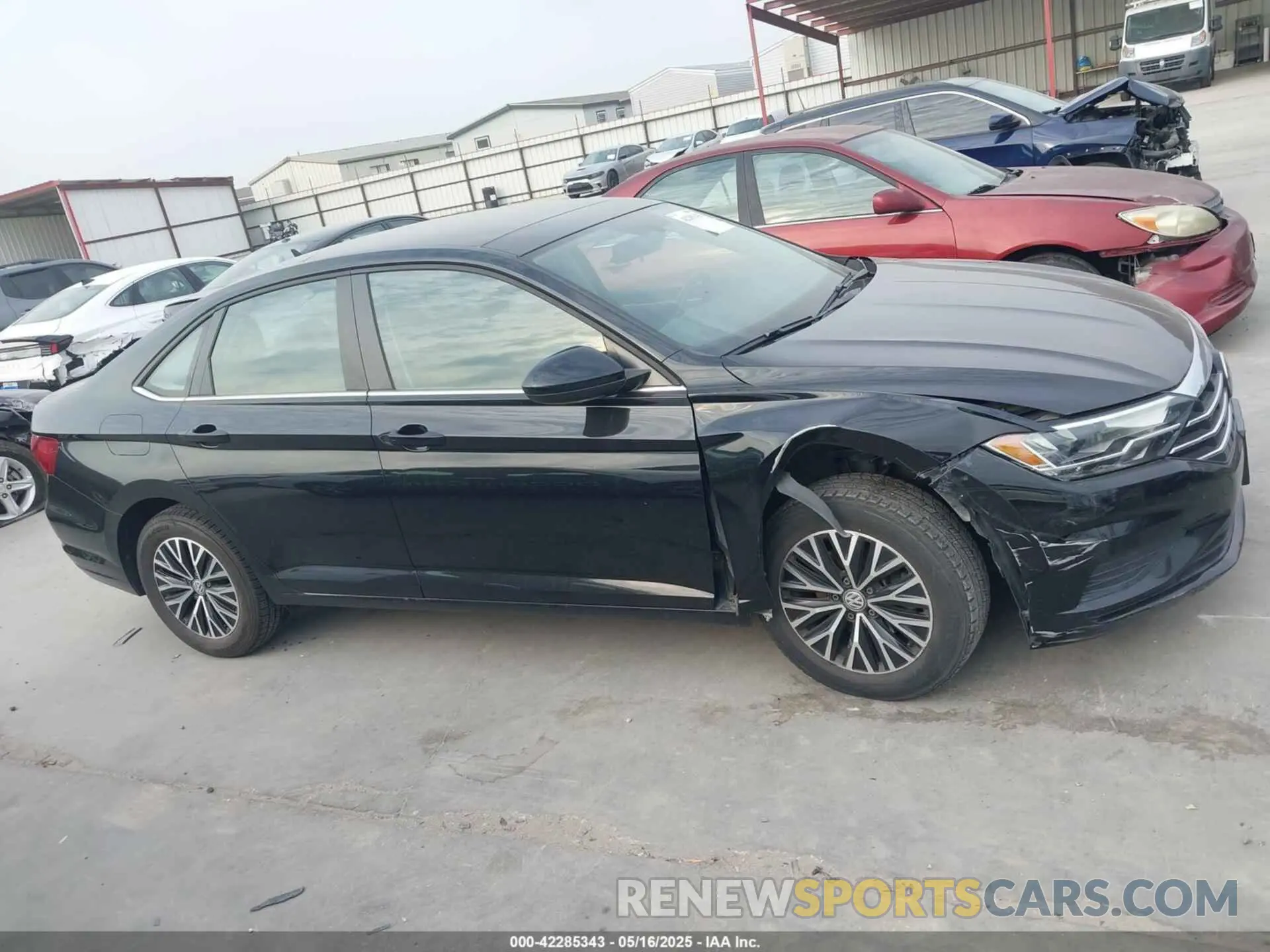 13 Photograph of a damaged car 3VWCB7BU4KM176353 VOLKSWAGEN JETTA 2019
