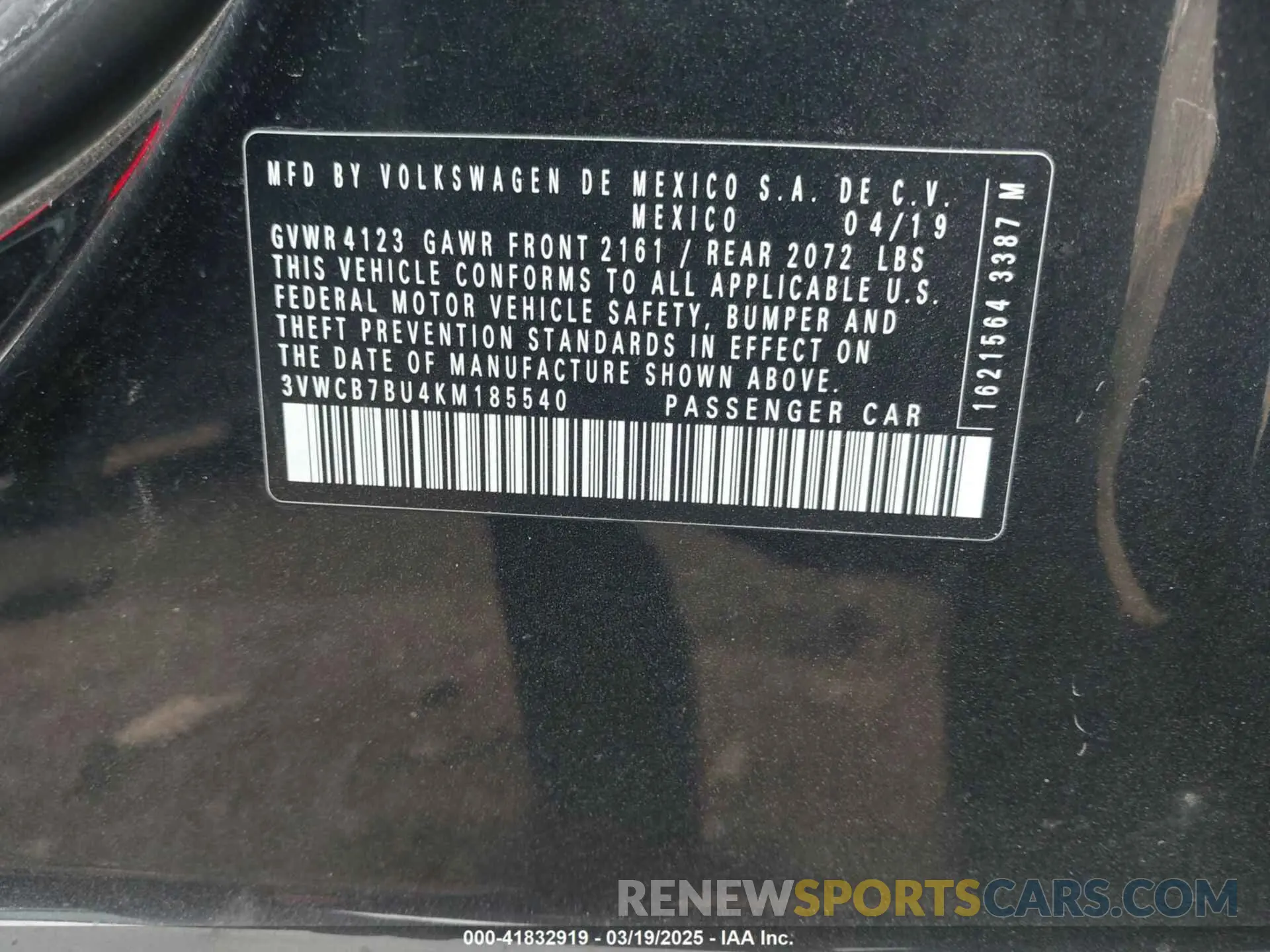 9 Photograph of a damaged car 3VWCB7BU4KM185540 VOLKSWAGEN JETTA 2019