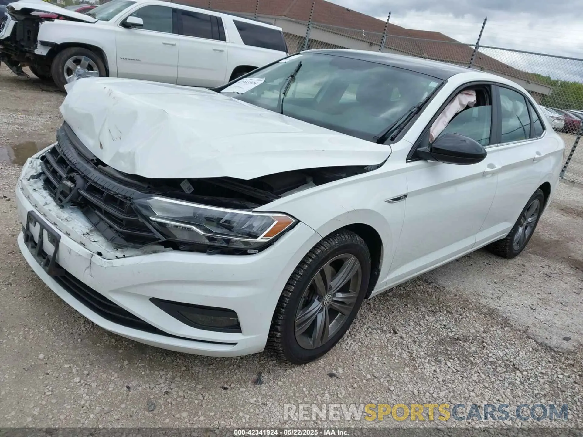 2 Photograph of a damaged car 3VWCB7BU4KM190205 VOLKSWAGEN JETTA 2019