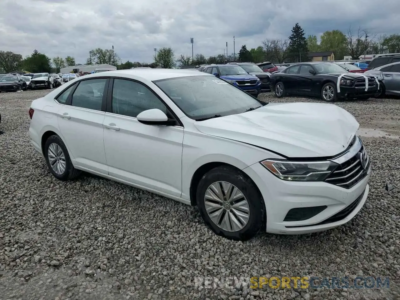 4 Photograph of a damaged car 3VWCB7BU5KM130272 VOLKSWAGEN JETTA 2019