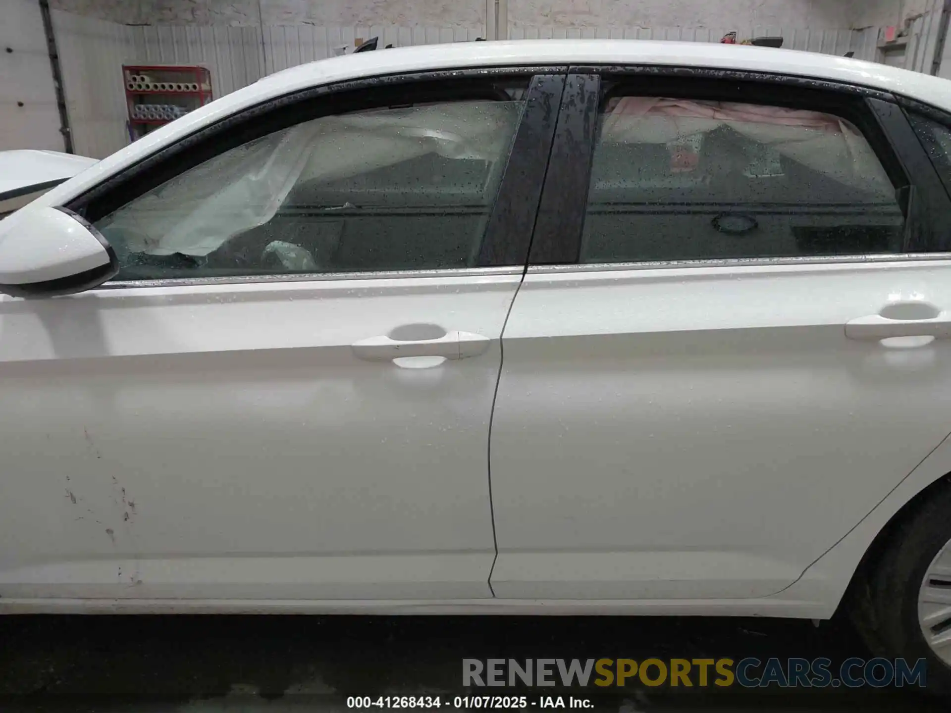 15 Photograph of a damaged car 3VWCB7BU5KM174062 VOLKSWAGEN JETTA 2019