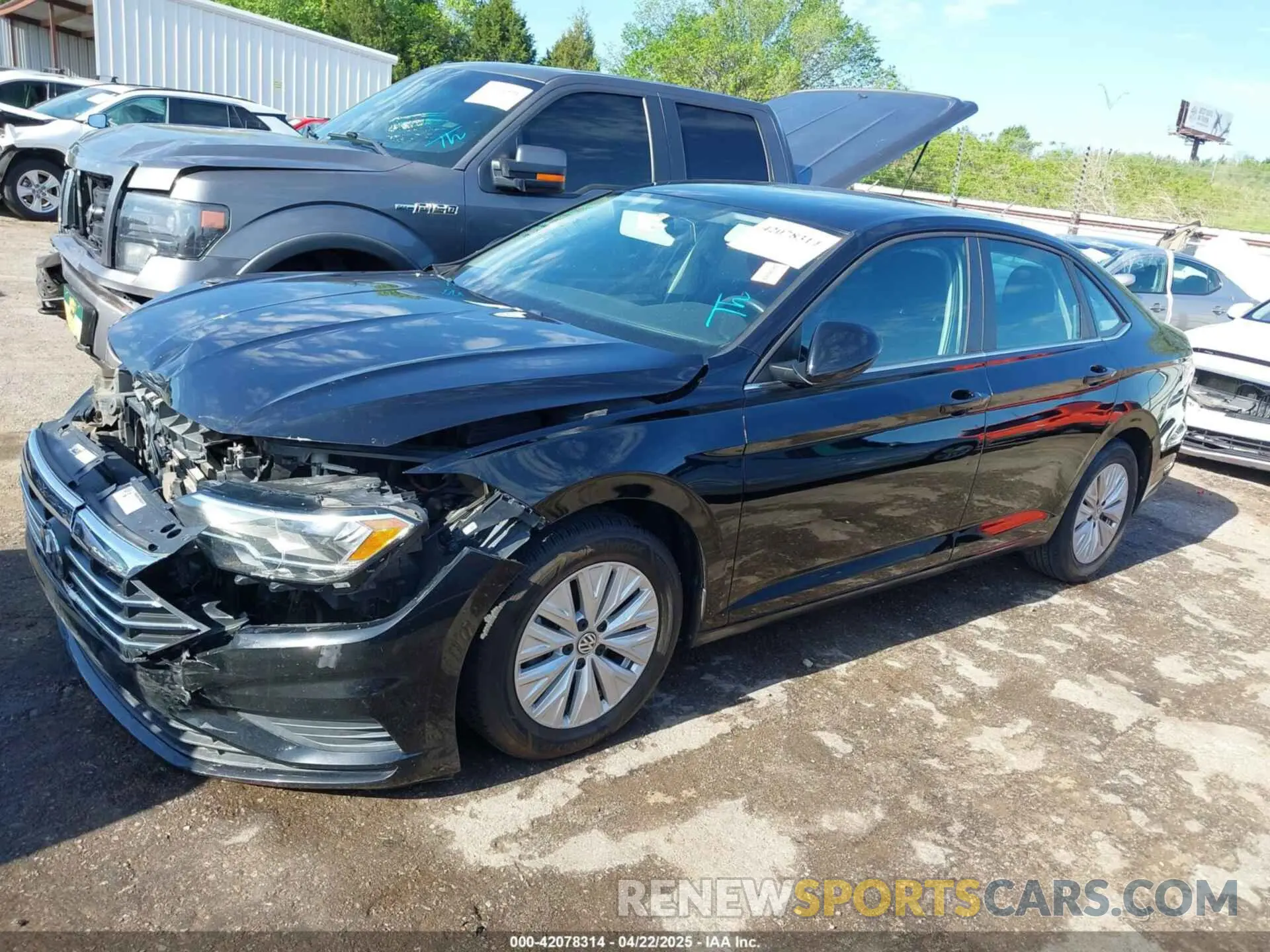 14 Photograph of a damaged car 3VWCB7BU5KM214639 VOLKSWAGEN JETTA 2019