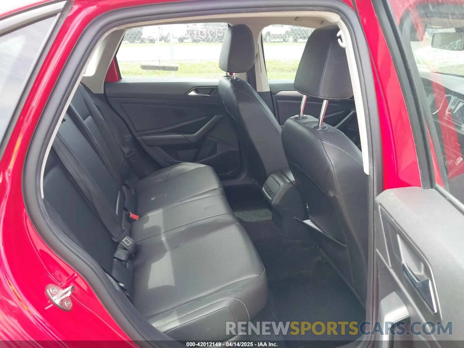 8 Photograph of a damaged car 3VWCB7BU6KM158050 VOLKSWAGEN JETTA 2019