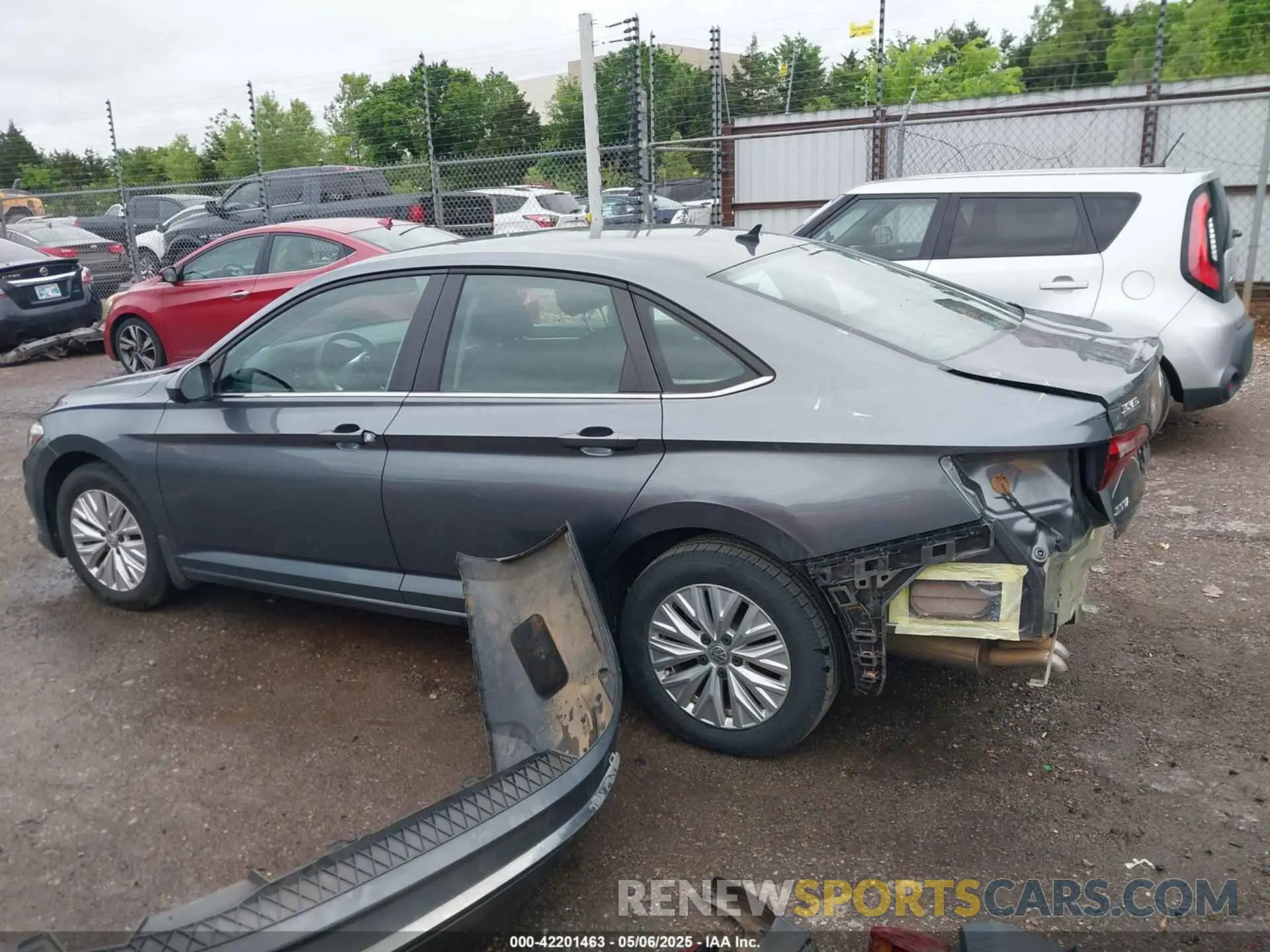 15 Photograph of a damaged car 3VWCB7BU6KM219056 VOLKSWAGEN JETTA 2019