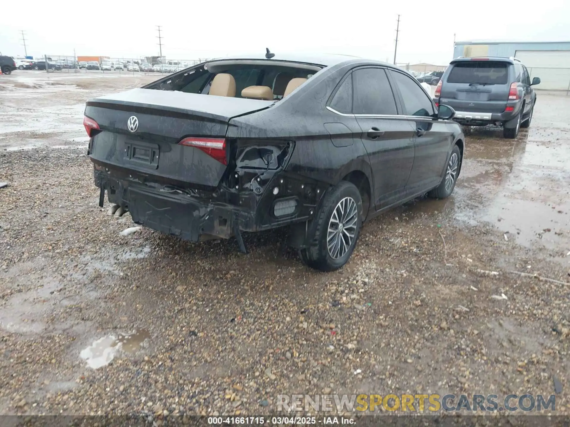 4 Photograph of a damaged car 3VWCB7BU7KM210883 VOLKSWAGEN JETTA 2019