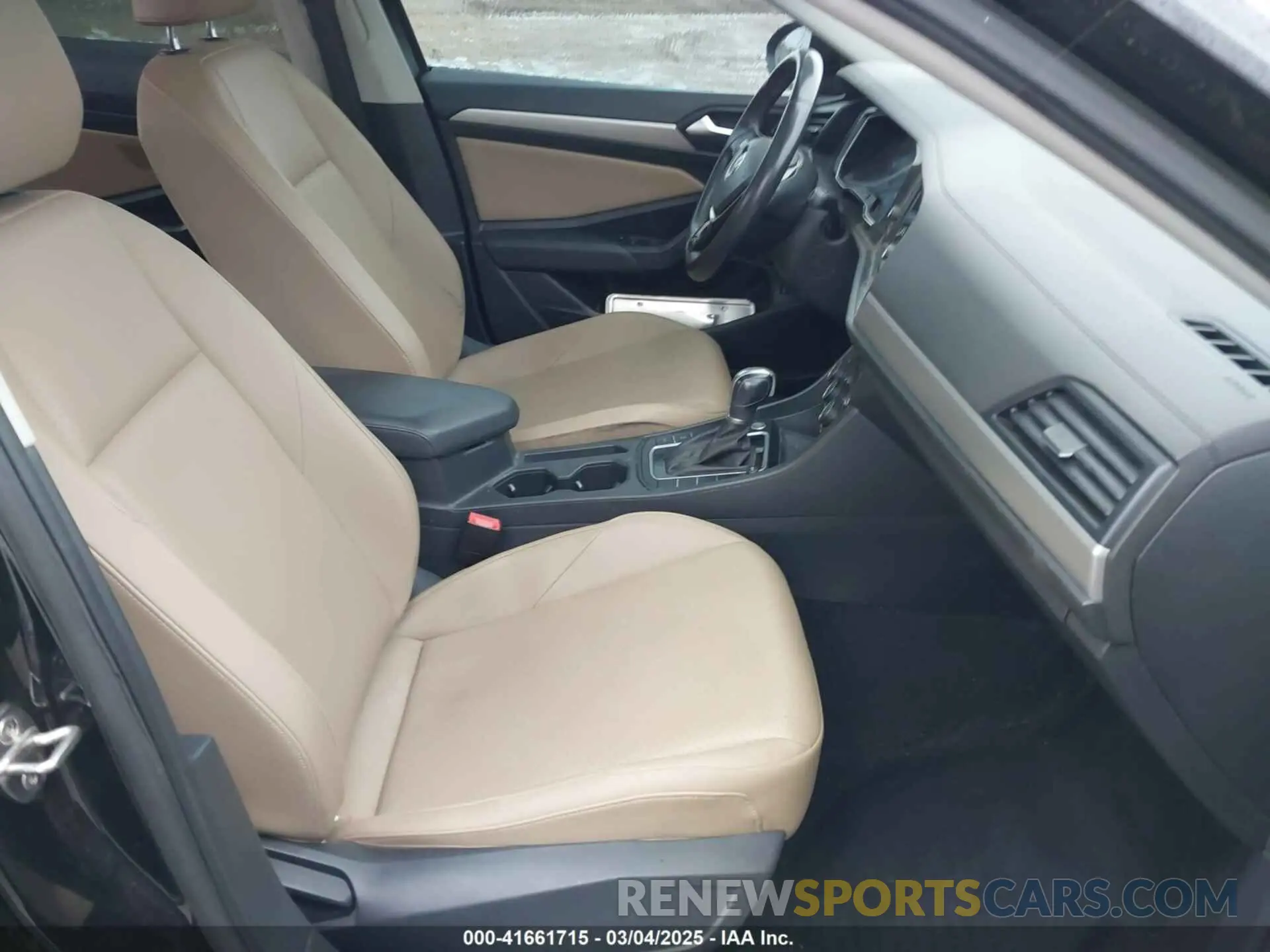 5 Photograph of a damaged car 3VWCB7BU7KM210883 VOLKSWAGEN JETTA 2019