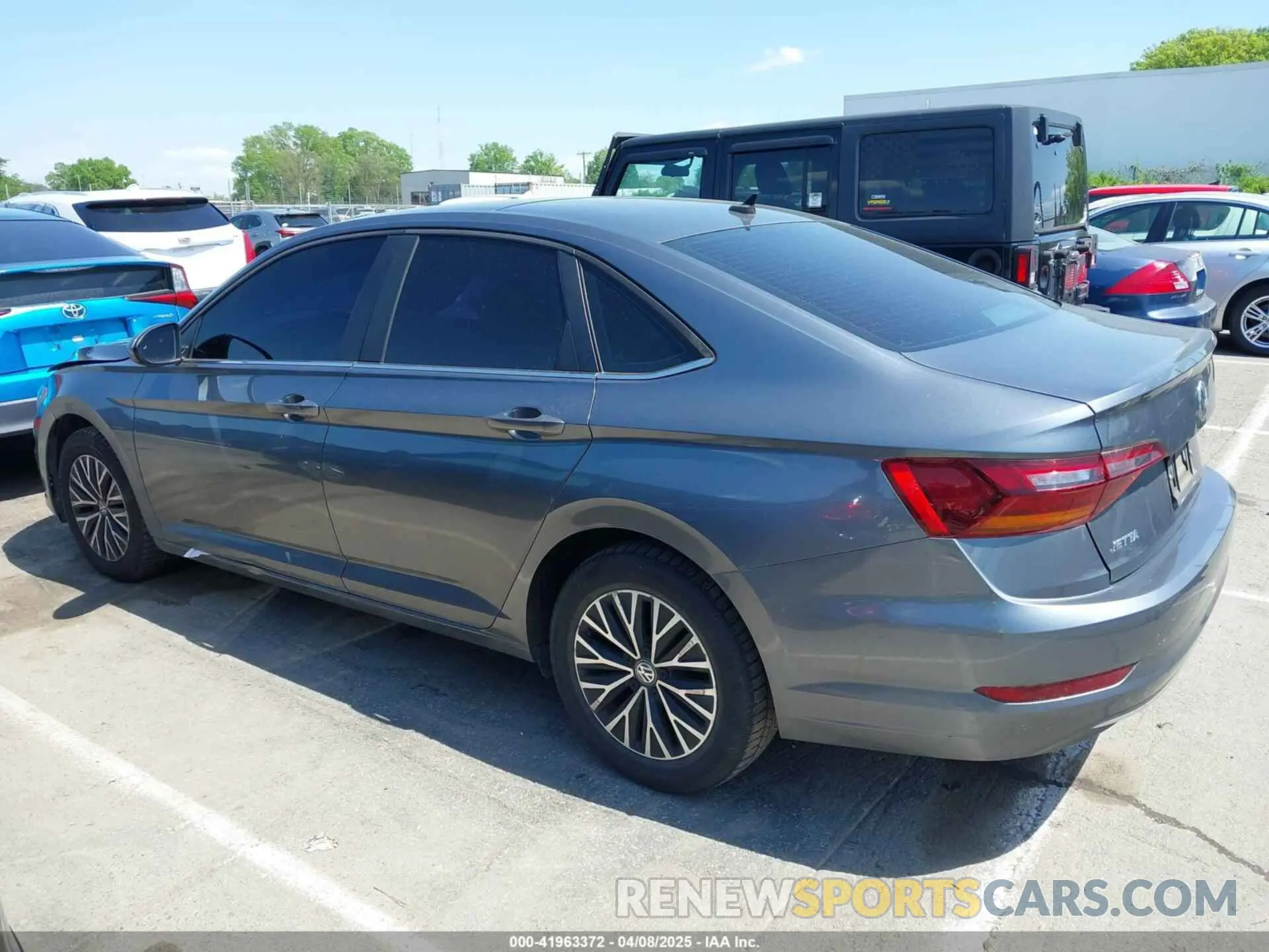 14 Photograph of a damaged car 3VWCB7BU8KM176906 VOLKSWAGEN JETTA 2019