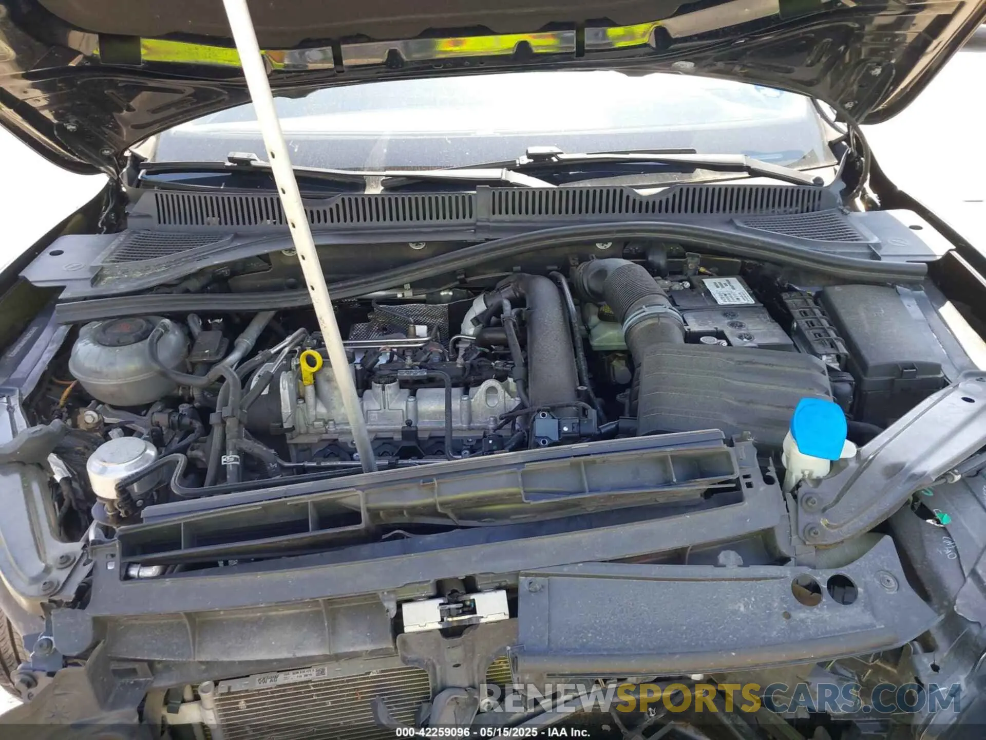 10 Photograph of a damaged car 3VWCB7BU8KM266072 VOLKSWAGEN JETTA 2019