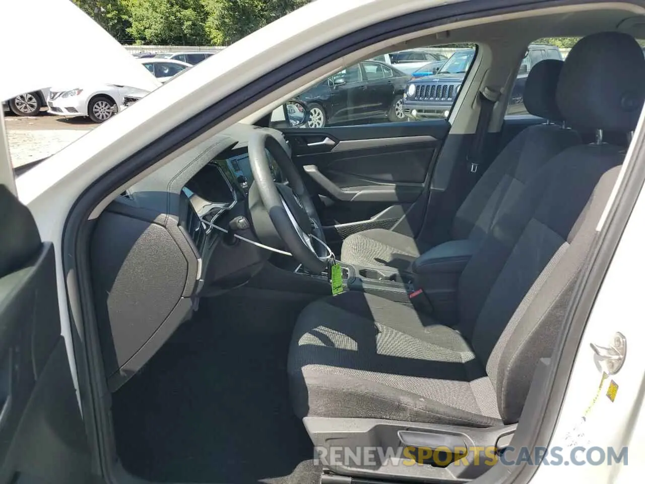 7 Photograph of a damaged car 3VWCB7BU9KM130050 VOLKSWAGEN JETTA 2019