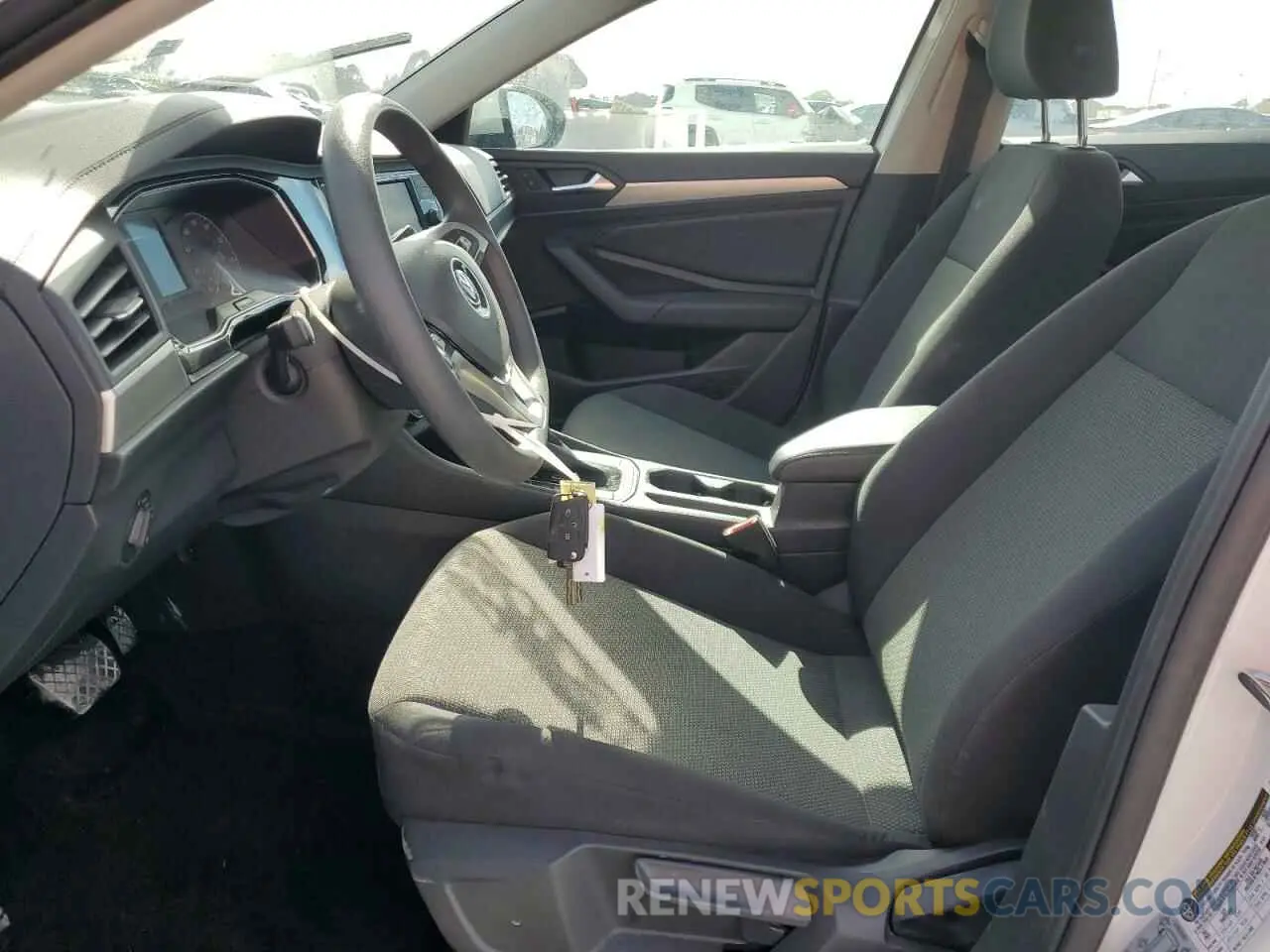 7 Photograph of a damaged car 3VWCB7BU9KM137368 VOLKSWAGEN JETTA 2019