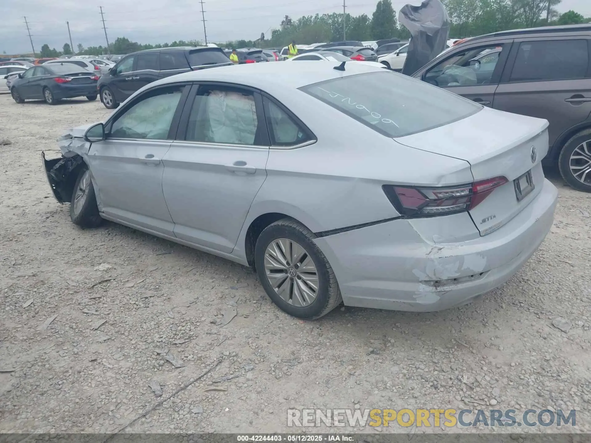 3 Photograph of a damaged car 3VWCB7BU9KM142909 VOLKSWAGEN JETTA 2019