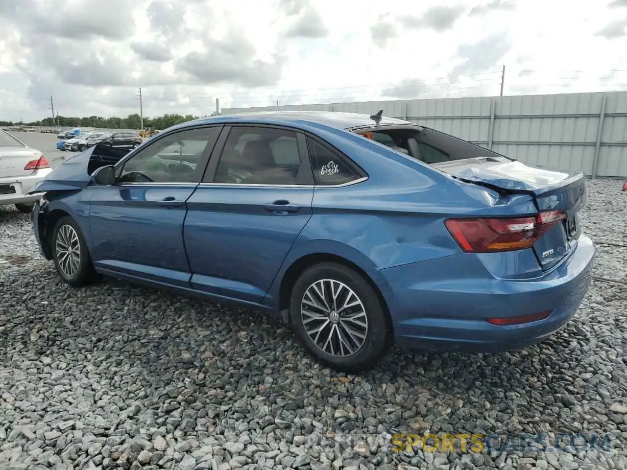 2 Photograph of a damaged car 3VWCB7BU9KM186943 VOLKSWAGEN JETTA 2019