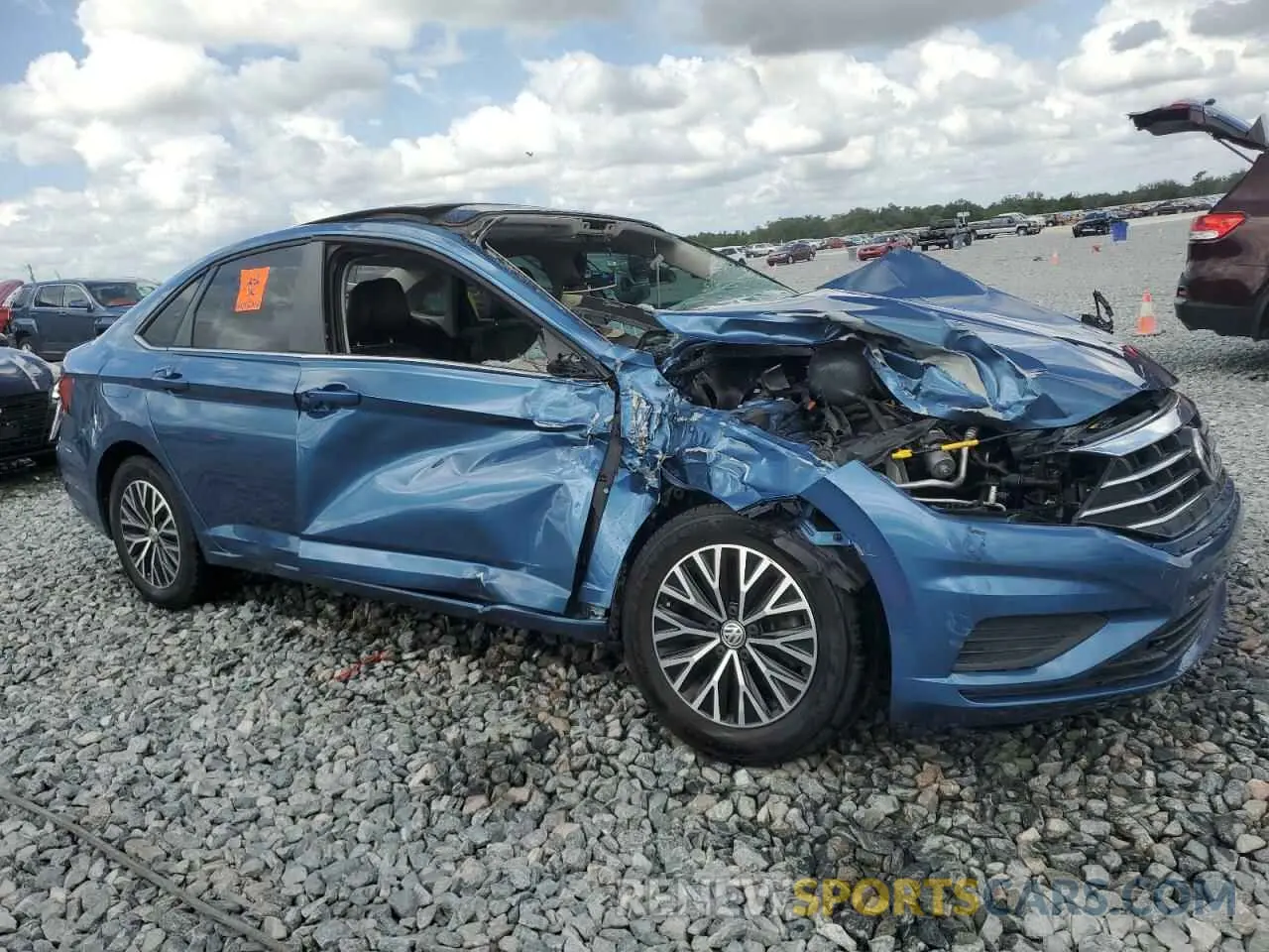 4 Photograph of a damaged car 3VWCB7BU9KM186943 VOLKSWAGEN JETTA 2019