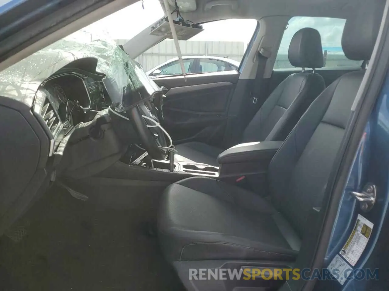 7 Photograph of a damaged car 3VWCB7BU9KM186943 VOLKSWAGEN JETTA 2019