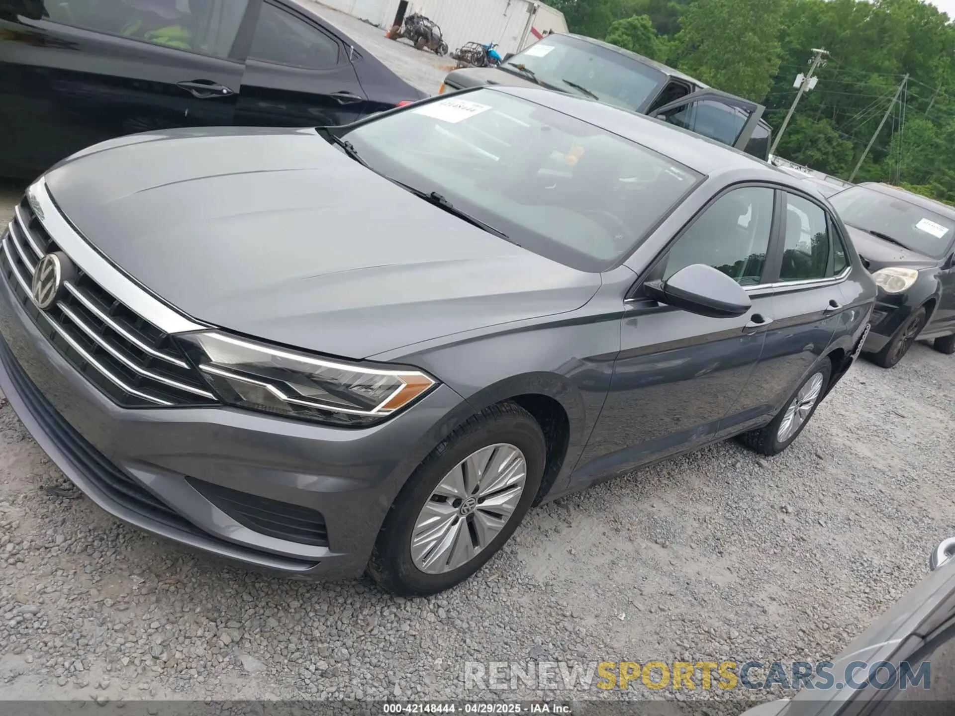 14 Photograph of a damaged car 3VWCB7BU9KM268302 VOLKSWAGEN JETTA 2019