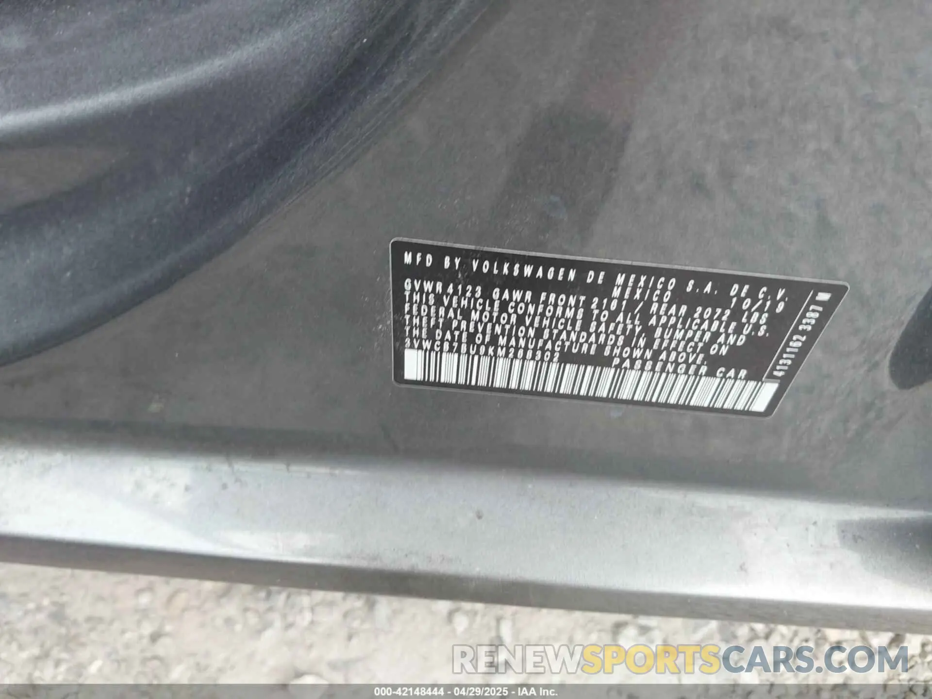 9 Photograph of a damaged car 3VWCB7BU9KM268302 VOLKSWAGEN JETTA 2019