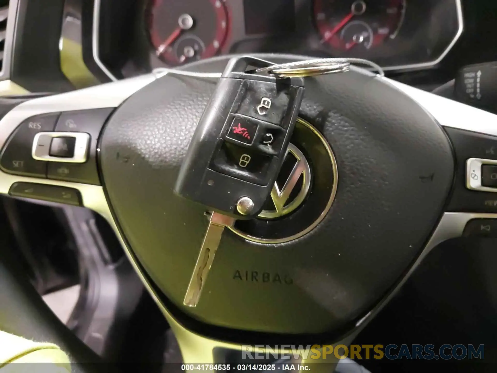 11 Photograph of a damaged car 3VWCB7BU9KM272978 VOLKSWAGEN JETTA 2019