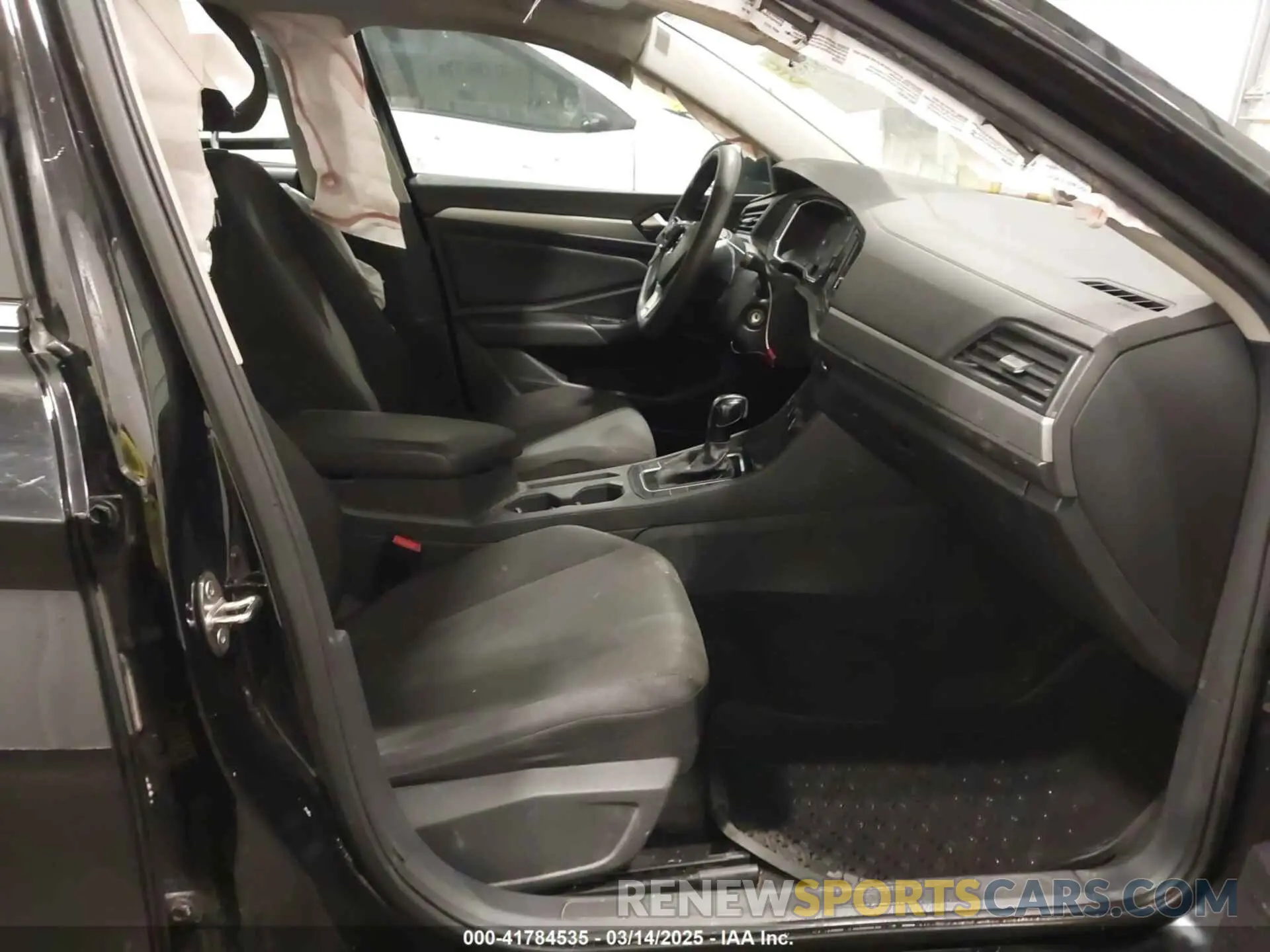 5 Photograph of a damaged car 3VWCB7BU9KM272978 VOLKSWAGEN JETTA 2019