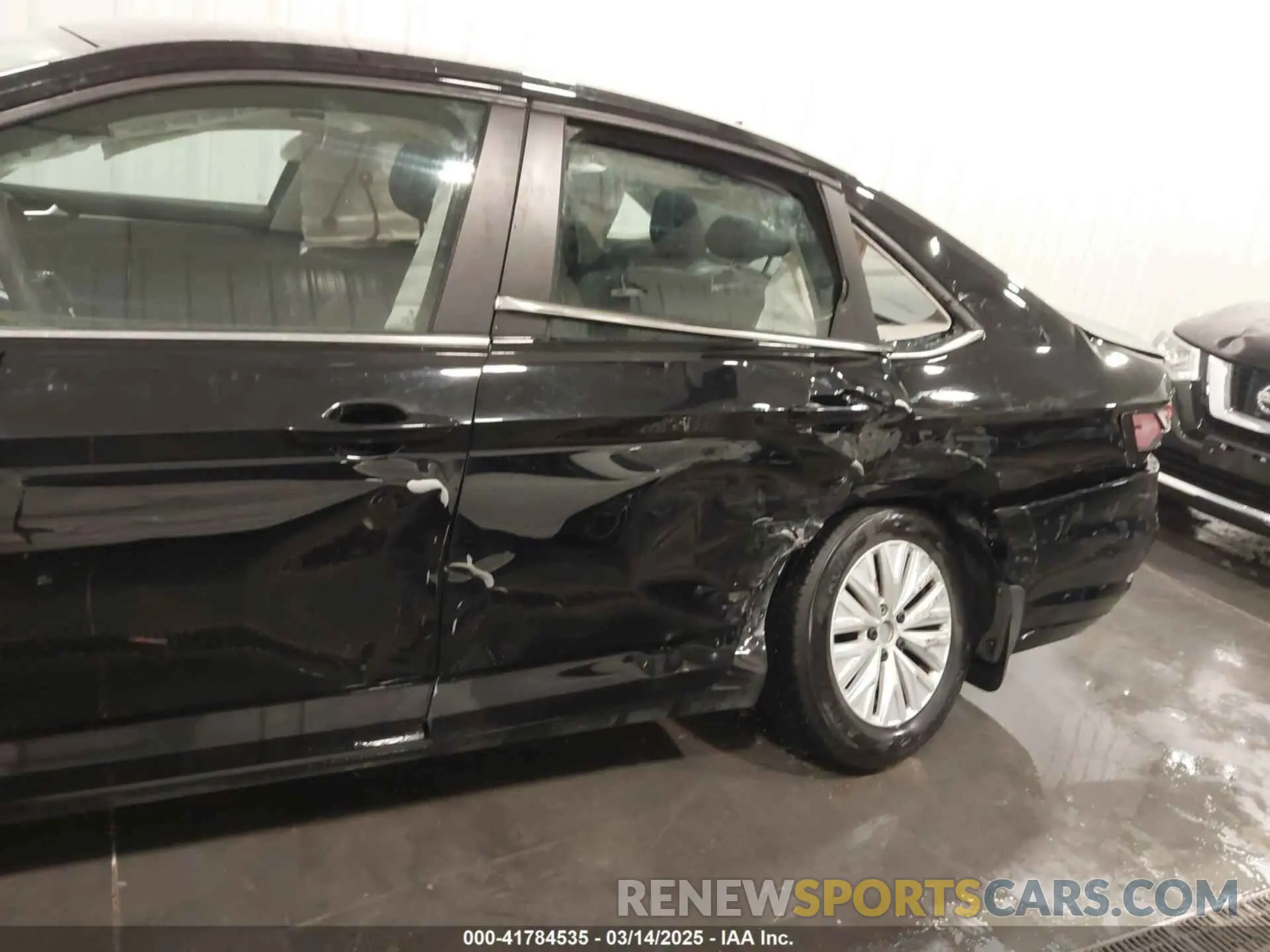 6 Photograph of a damaged car 3VWCB7BU9KM272978 VOLKSWAGEN JETTA 2019