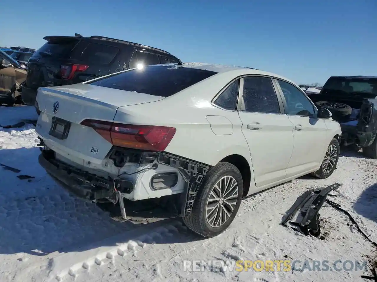 3 Photograph of a damaged car 3VWCB7BUXKM155975 VOLKSWAGEN JETTA 2019