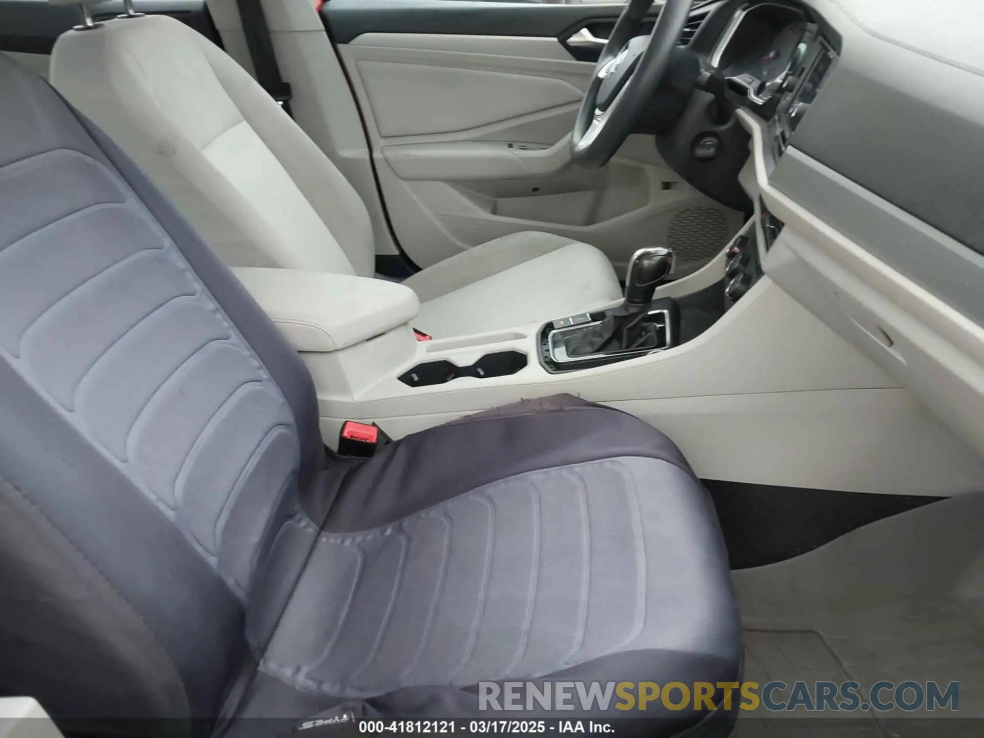 5 Photograph of a damaged car 3VWCB7BUXKM157547 VOLKSWAGEN JETTA 2019