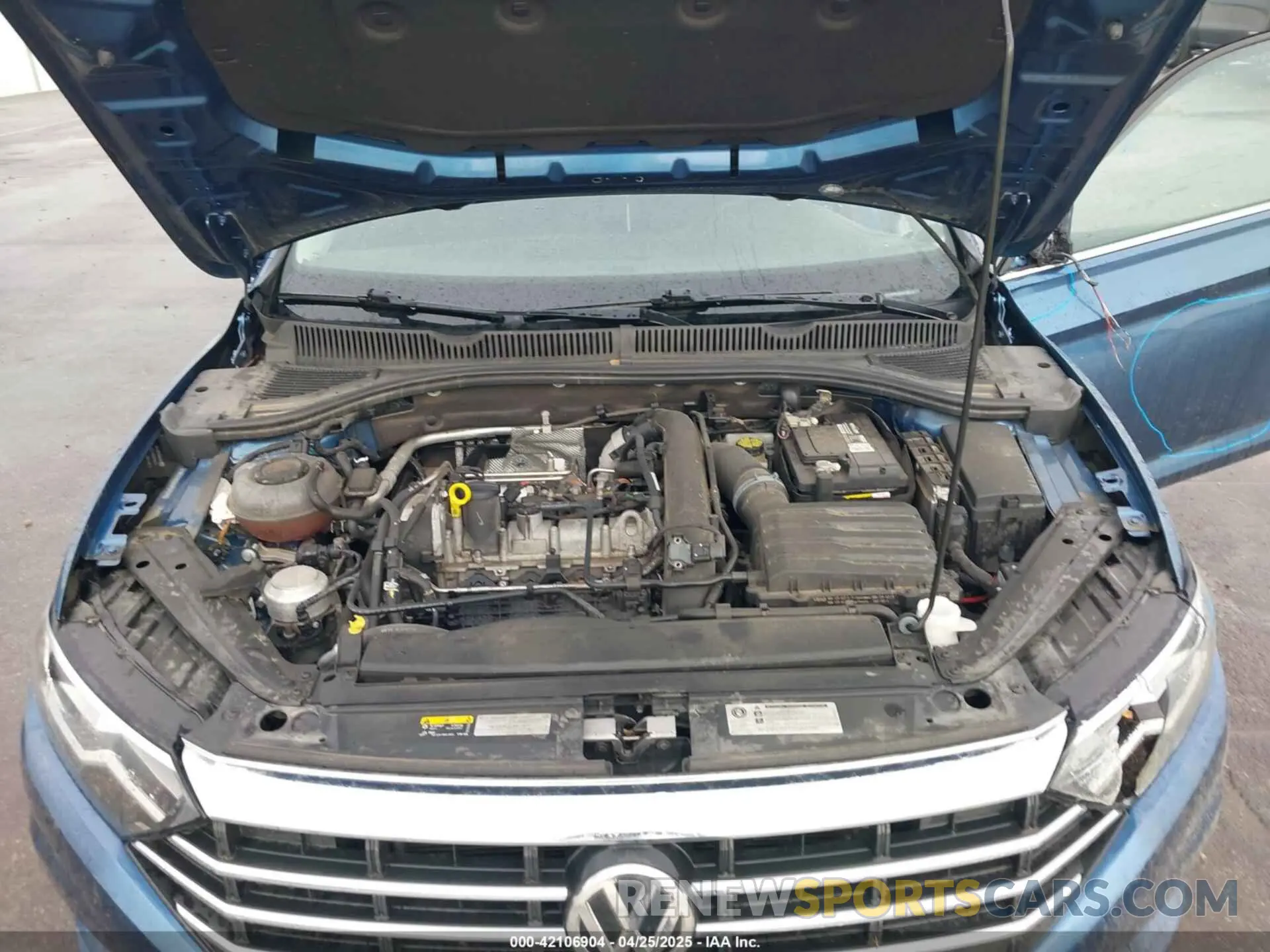 10 Photograph of a damaged car 3VWCB7BUXKM180195 VOLKSWAGEN JETTA 2019