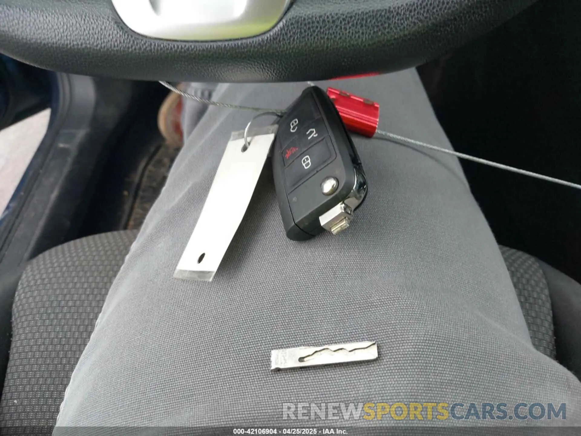 11 Photograph of a damaged car 3VWCB7BUXKM180195 VOLKSWAGEN JETTA 2019