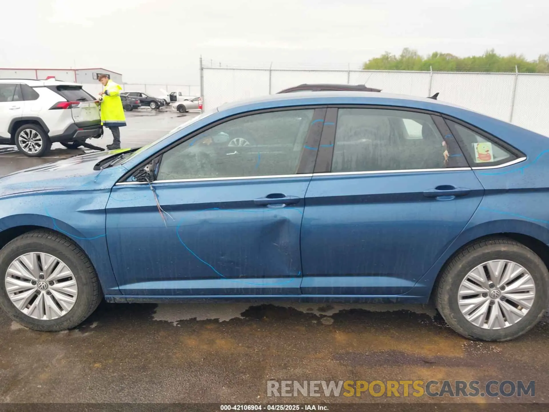 14 Photograph of a damaged car 3VWCB7BUXKM180195 VOLKSWAGEN JETTA 2019