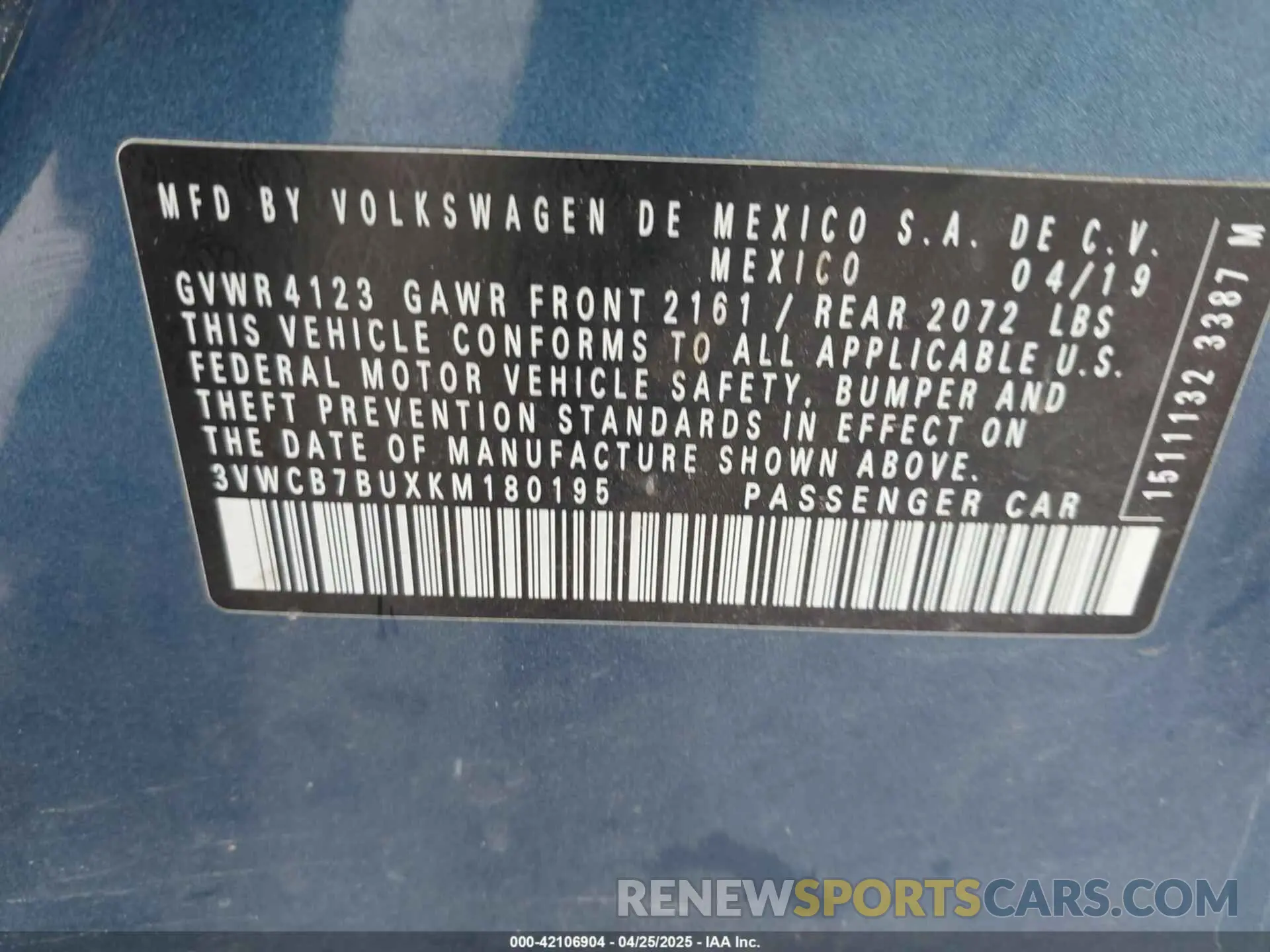 9 Photograph of a damaged car 3VWCB7BUXKM180195 VOLKSWAGEN JETTA 2019