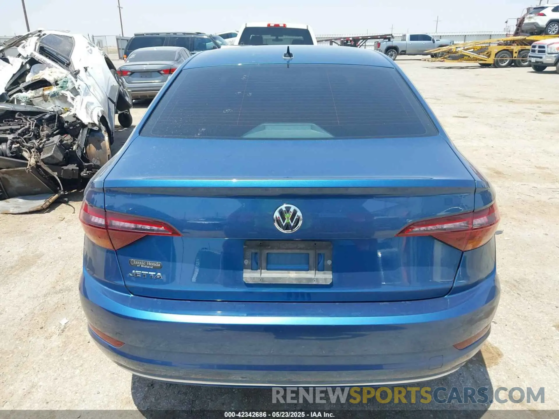 16 Photograph of a damaged car 3VWCB7BUXKM202289 VOLKSWAGEN JETTA 2019