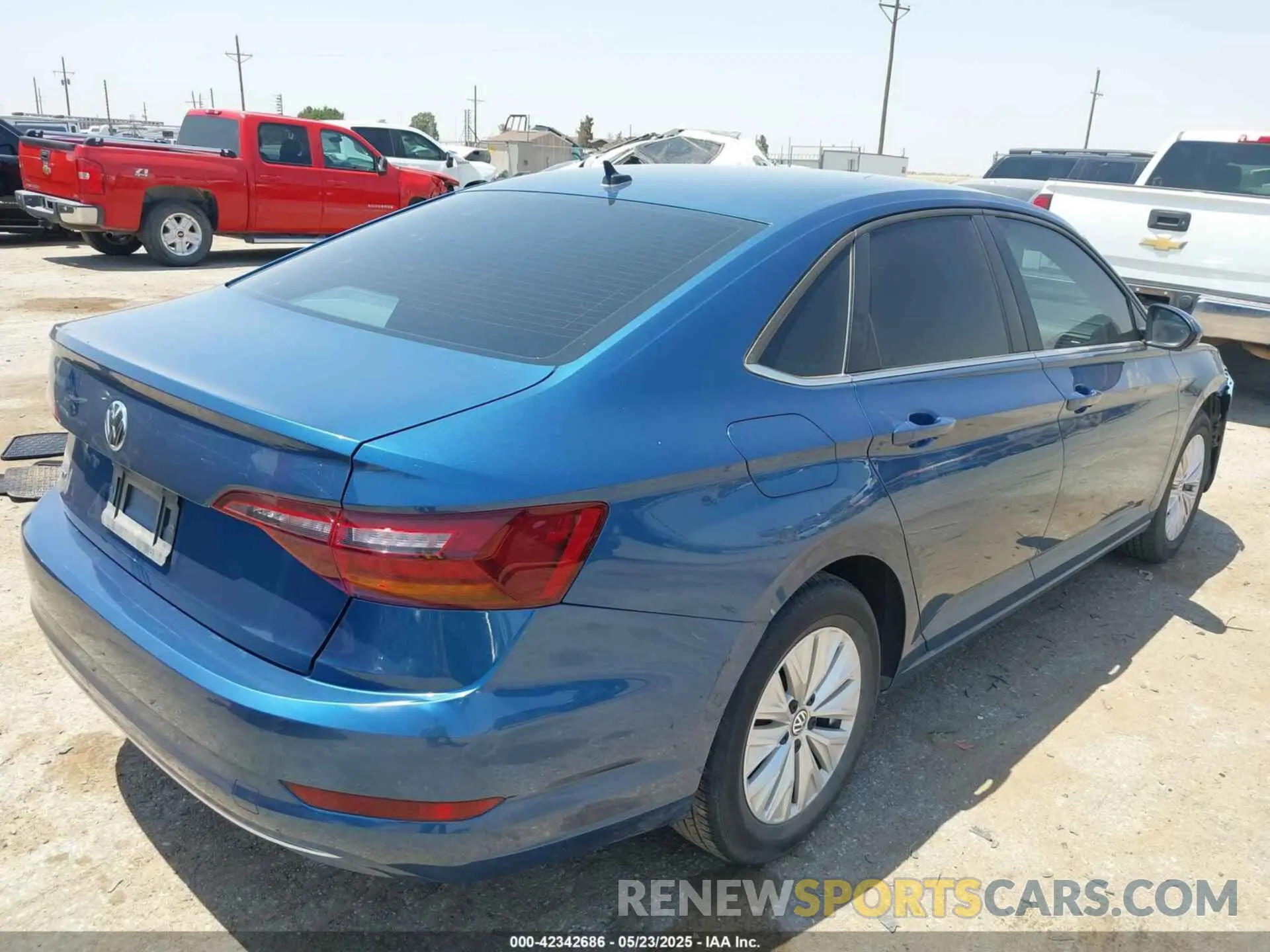 4 Photograph of a damaged car 3VWCB7BUXKM202289 VOLKSWAGEN JETTA 2019