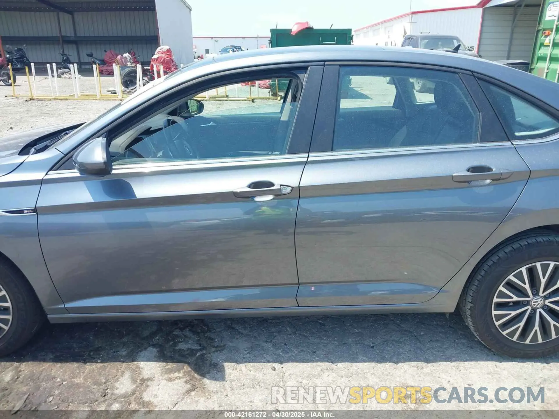 14 Photograph of a damaged car 3VWE57BU0KM110267 VOLKSWAGEN JETTA 2019