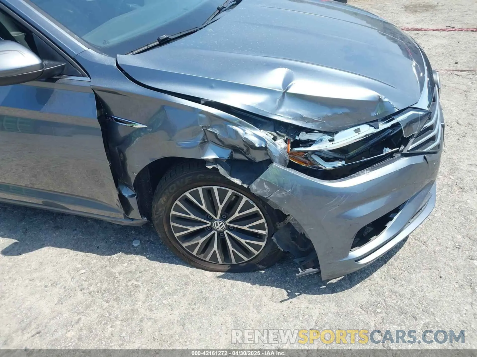 6 Photograph of a damaged car 3VWE57BU0KM110267 VOLKSWAGEN JETTA 2019