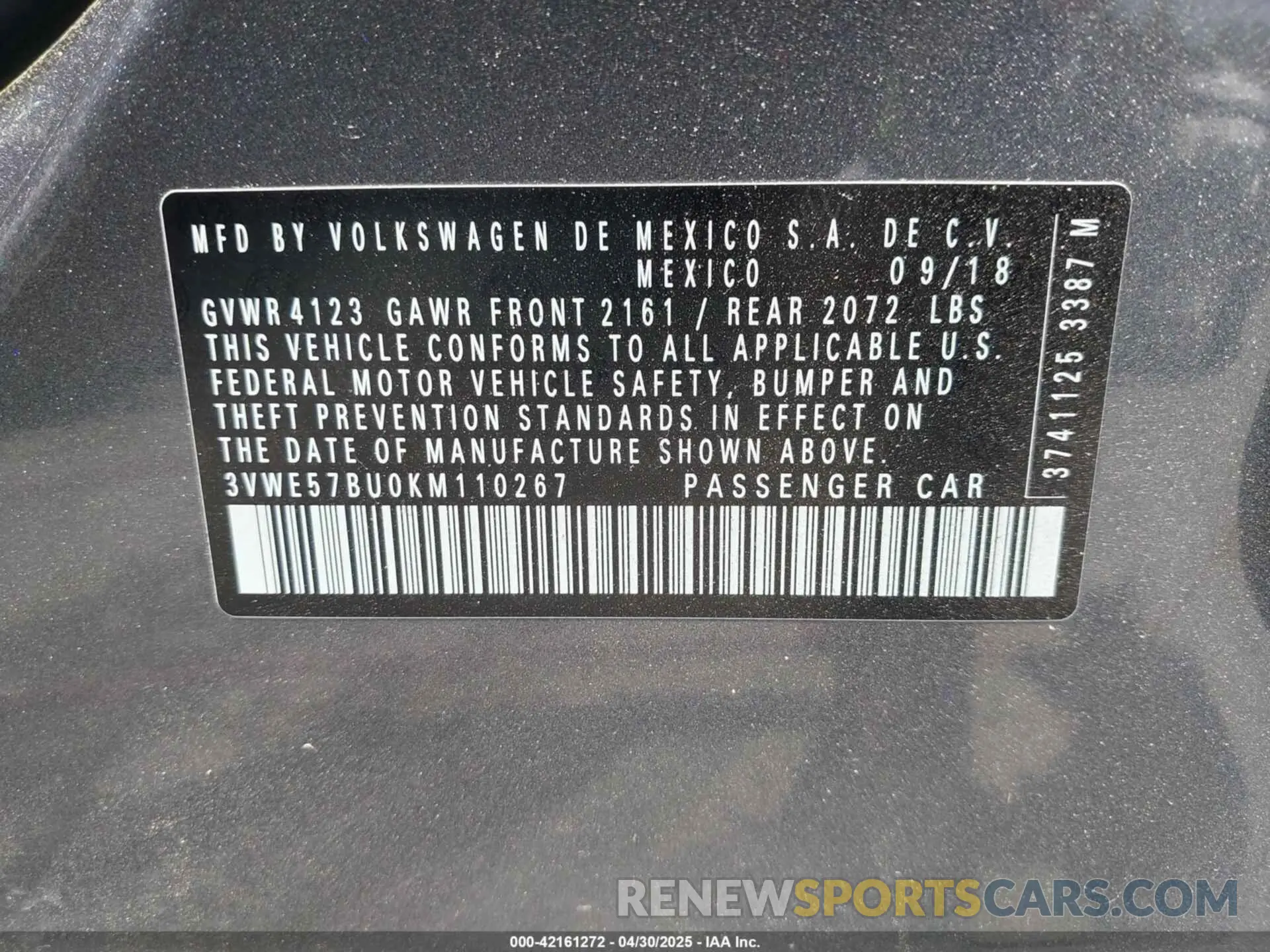 9 Photograph of a damaged car 3VWE57BU0KM110267 VOLKSWAGEN JETTA 2019