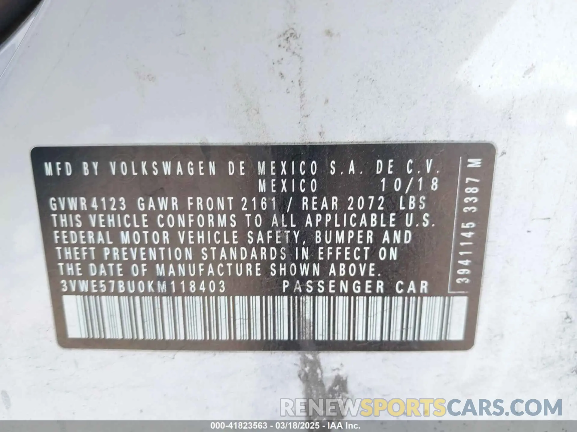 9 Photograph of a damaged car 3VWE57BU0KM118403 VOLKSWAGEN JETTA 2019