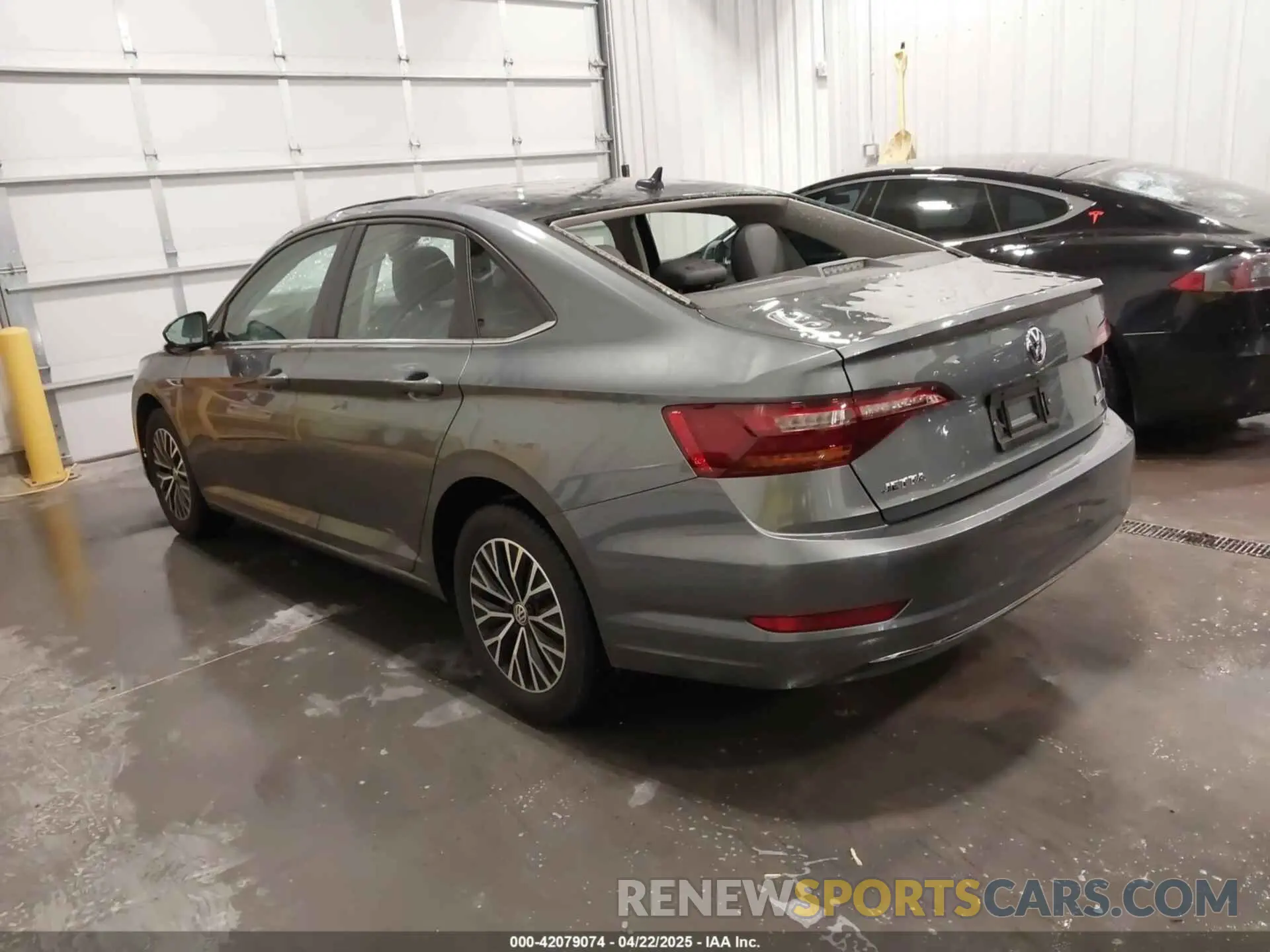 3 Photograph of a damaged car 3VWE57BU0KM236614 VOLKSWAGEN JETTA 2019