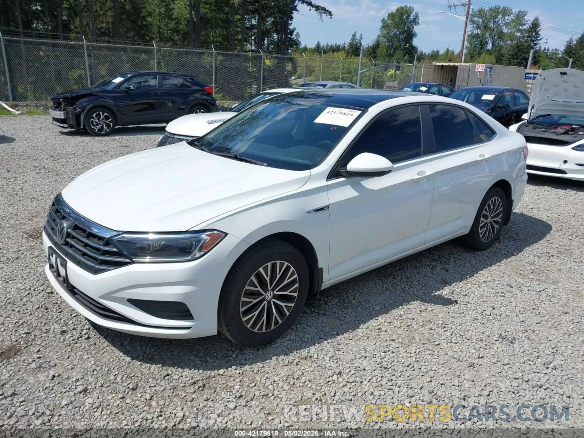 2 Photograph of a damaged car 3VWE57BU1KM111170 VOLKSWAGEN JETTA 2019