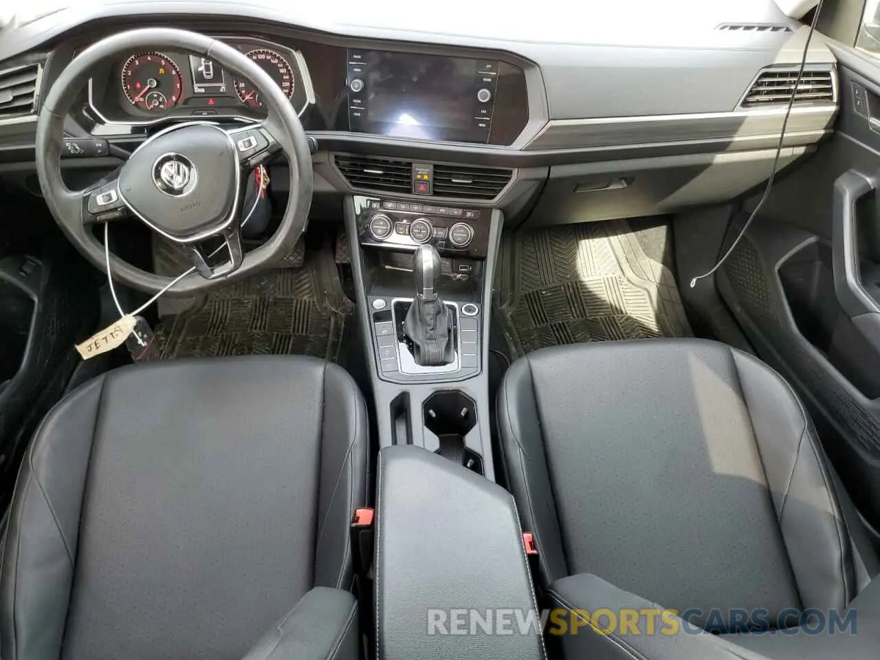 8 Photograph of a damaged car 3VWE57BU1KM264552 VOLKSWAGEN JETTA 2019