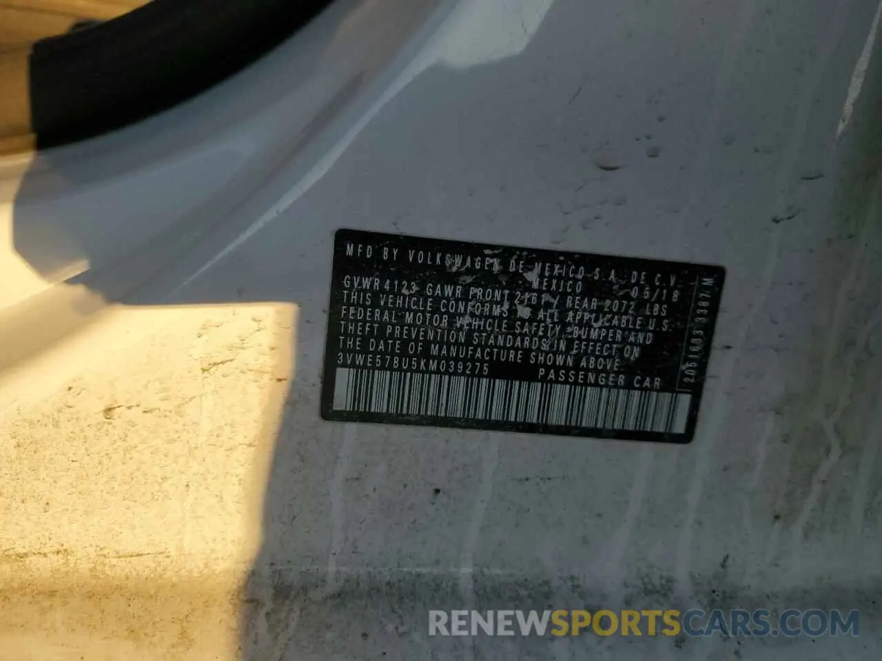 12 Photograph of a damaged car 3VWE57BU5KM039275 VOLKSWAGEN JETTA 2019