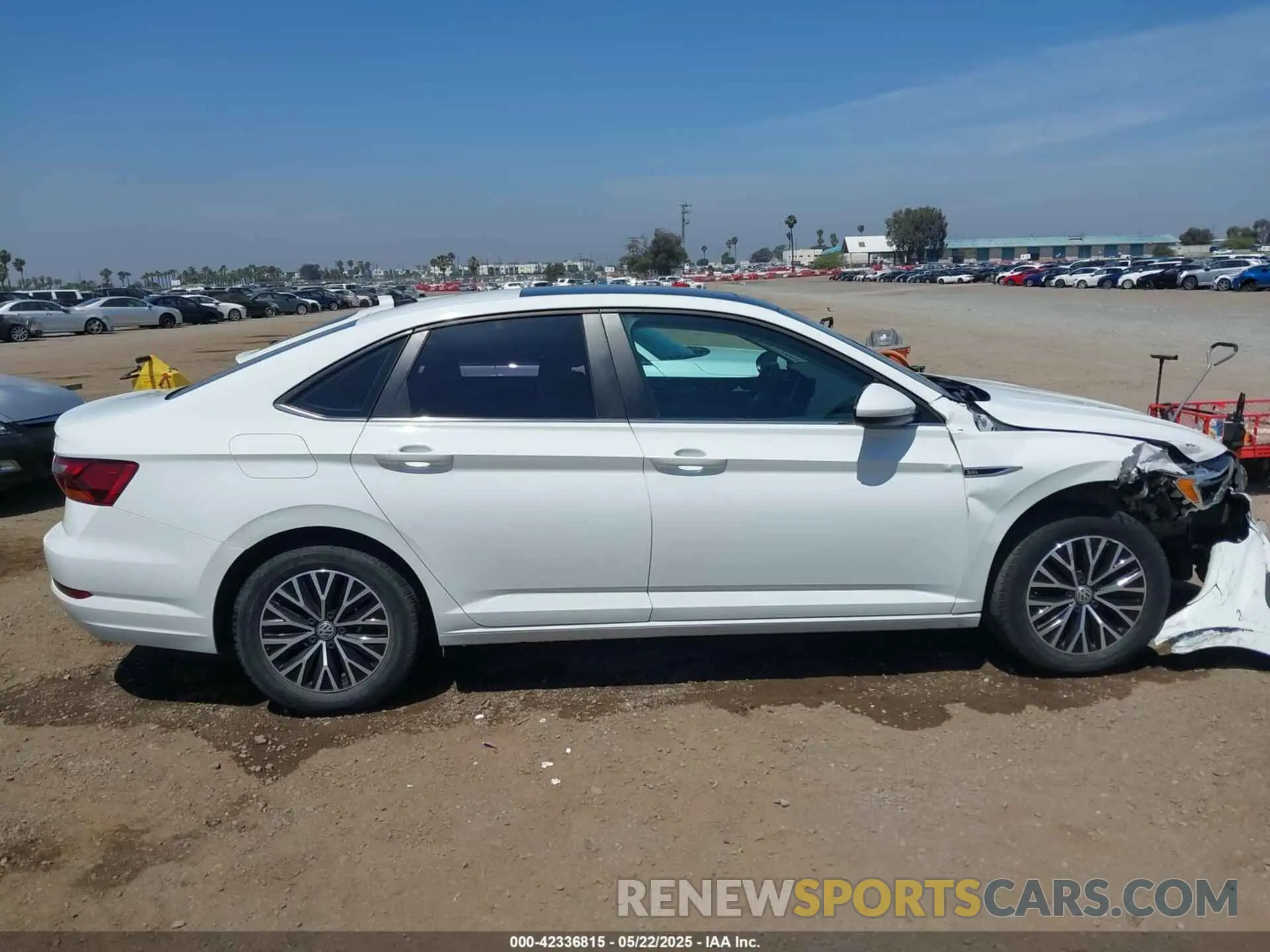13 Photograph of a damaged car 3VWE57BU5KM078898 VOLKSWAGEN JETTA 2019