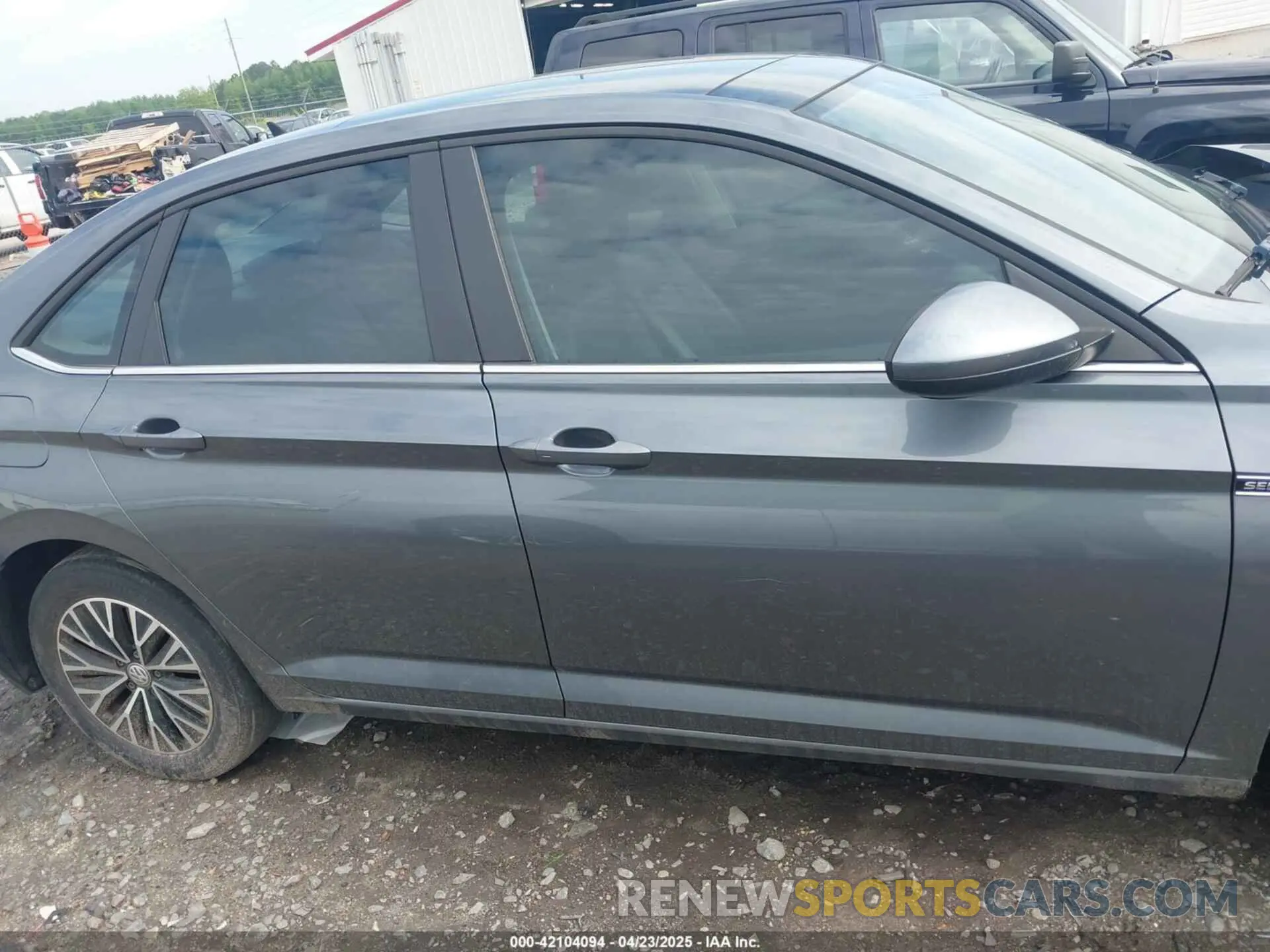 13 Photograph of a damaged car 3VWE57BU6KM009492 VOLKSWAGEN JETTA 2019