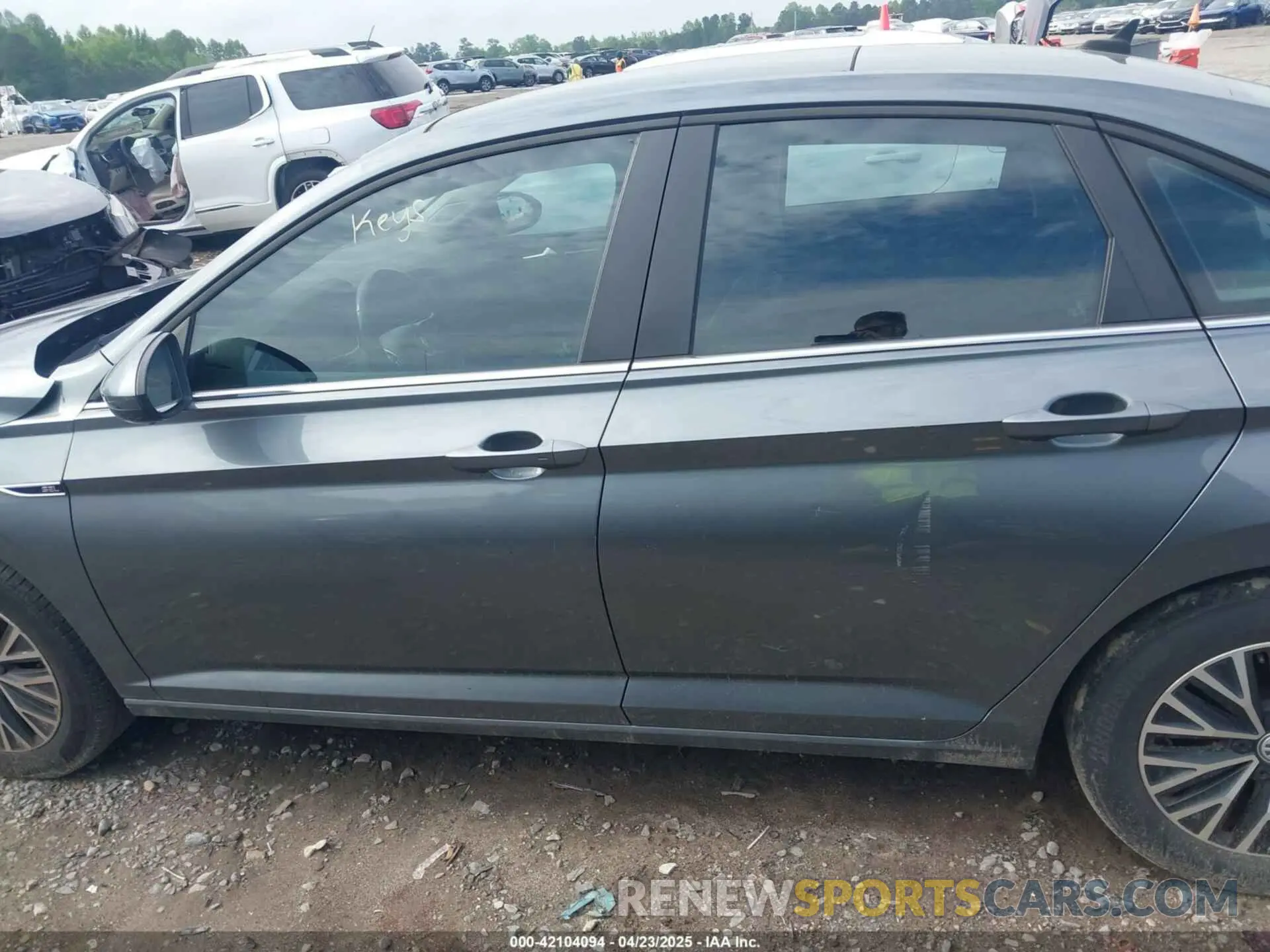 14 Photograph of a damaged car 3VWE57BU6KM009492 VOLKSWAGEN JETTA 2019